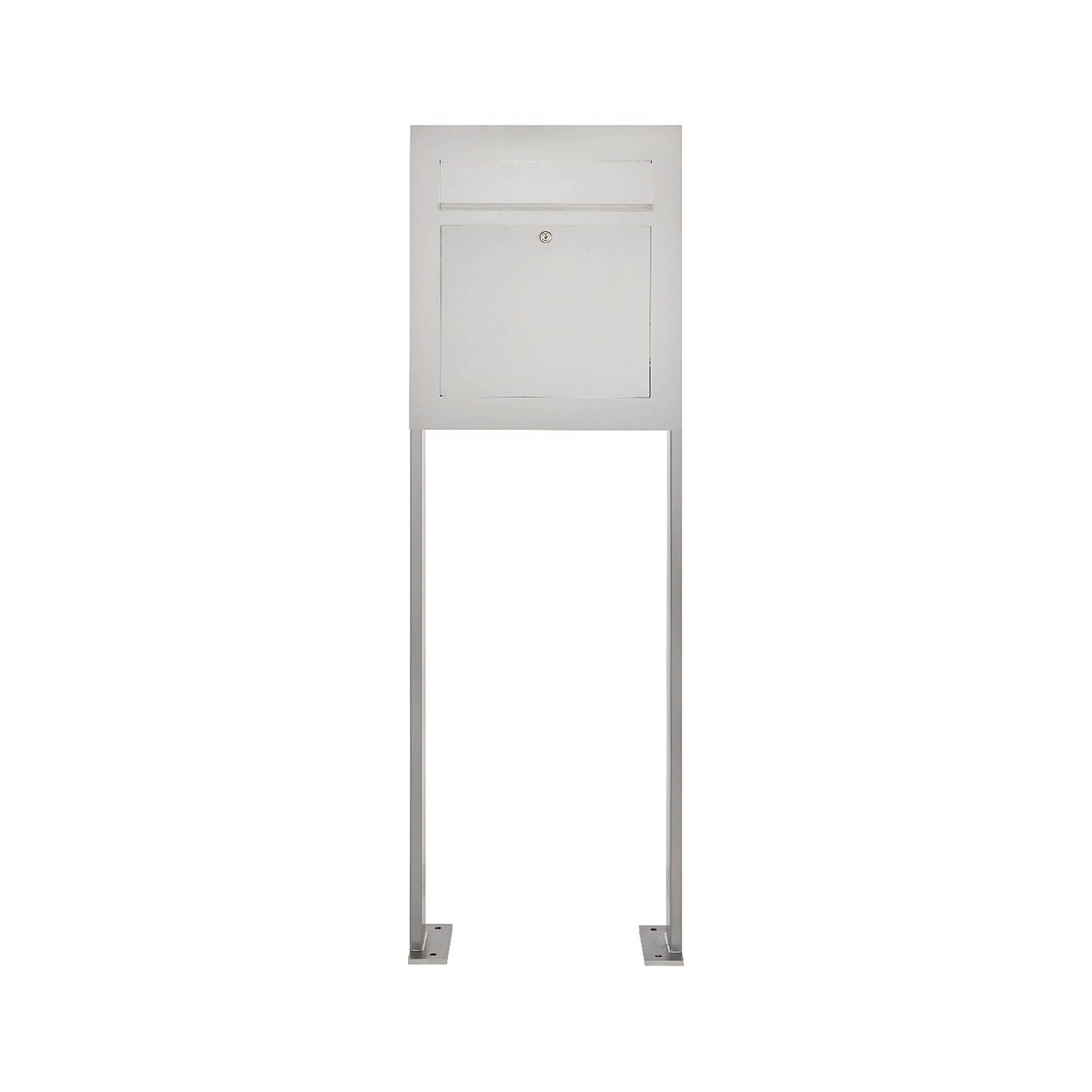 Display product Designer | Edelstahl Standbriefkasten DESIGNER Style BIG ST-P from manufacturer Briefkasten Manufaktur