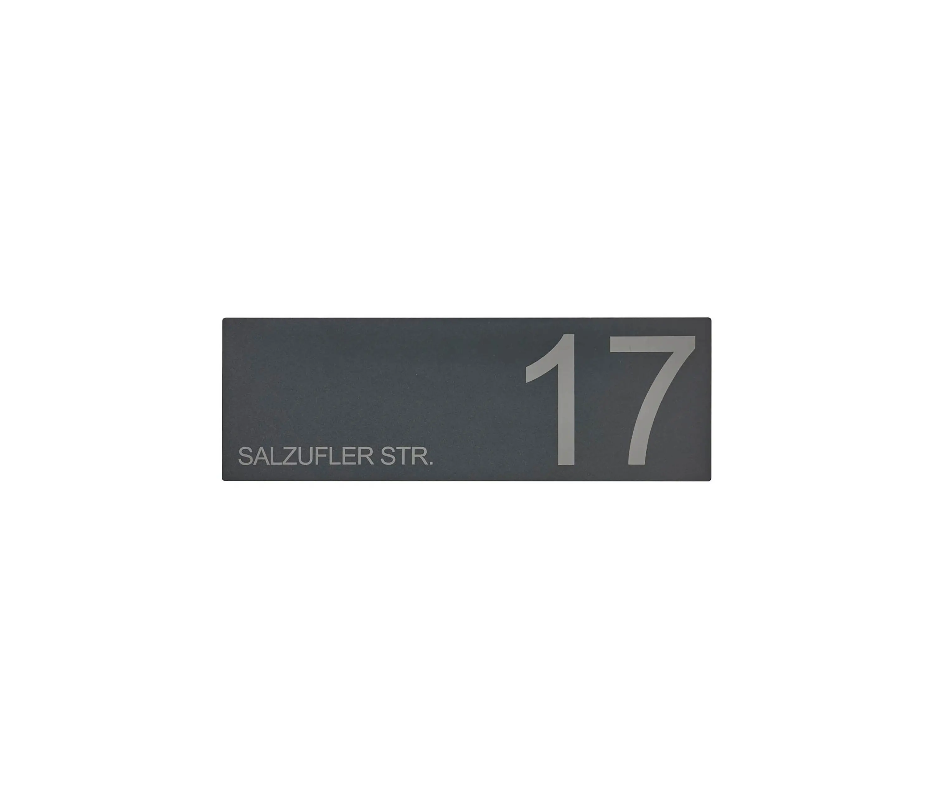 Briefkasten Manufaktur - Designer | Schild DESIGNER 390A 450x150 - RAL nach Wahl - Hausnummer - Beschriftung