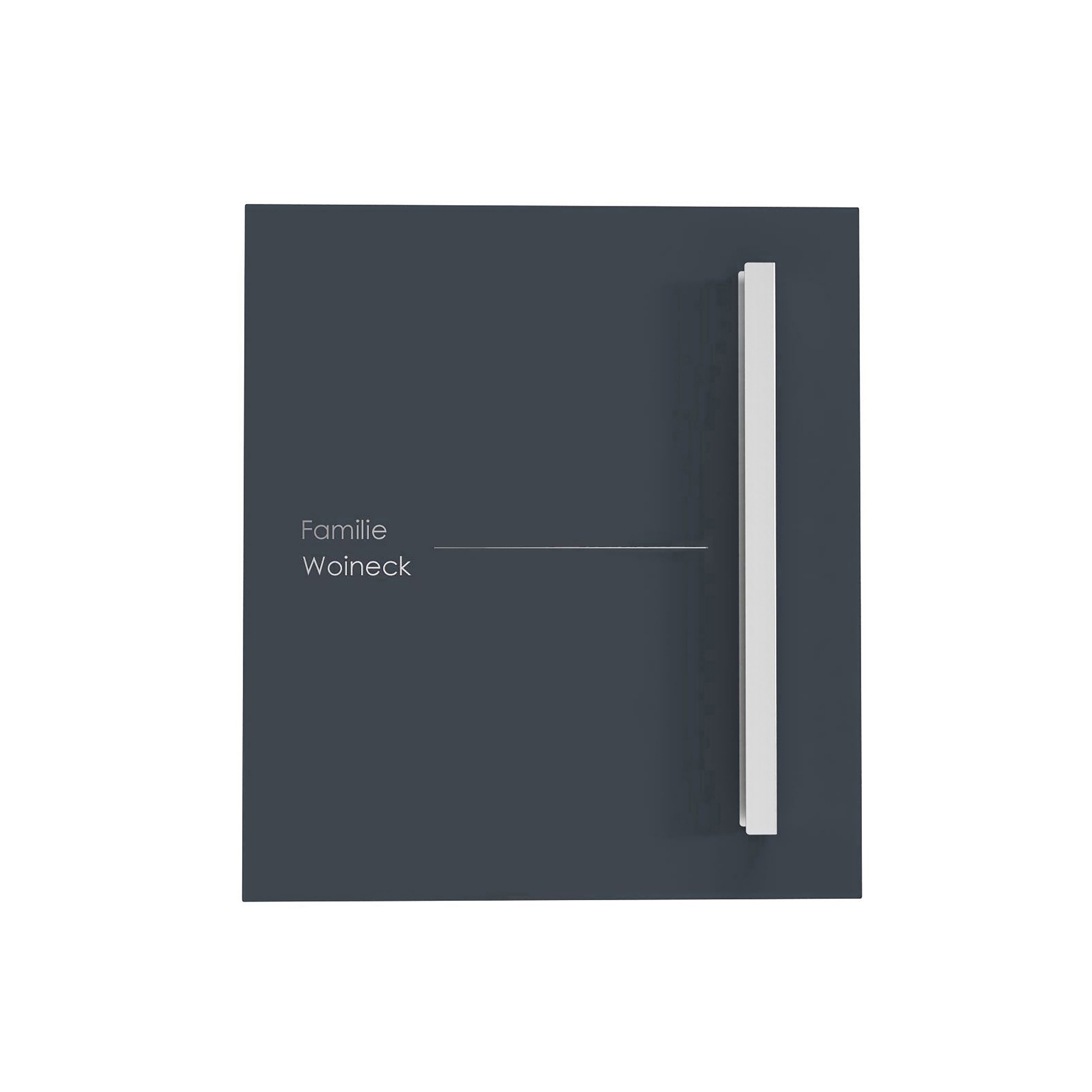 Mostrar el producto Schiller | Design Edelstahl Briefkasten SCHILLER MEDIUM Elegance III mit Griffleiste - Hausnummer - Name - RAL del fabricante Briefkasten Manufaktur