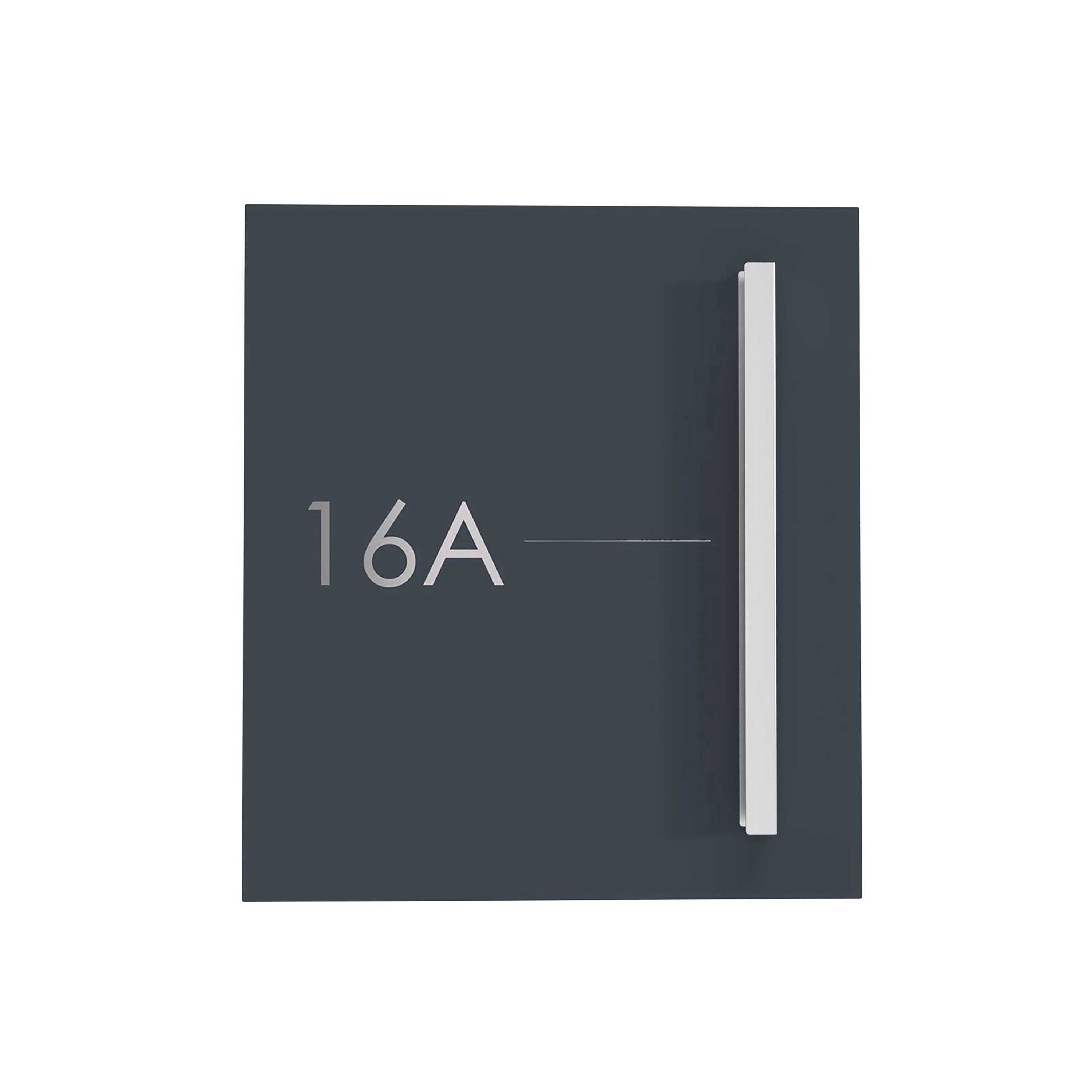 Display product Schiller | Design Edelstahl Briefkasten SCHILLER MEDIUM Elegance III mit Griffleiste - Hausnummer - Name - RAL from manufacturer Briefkasten Manufaktur