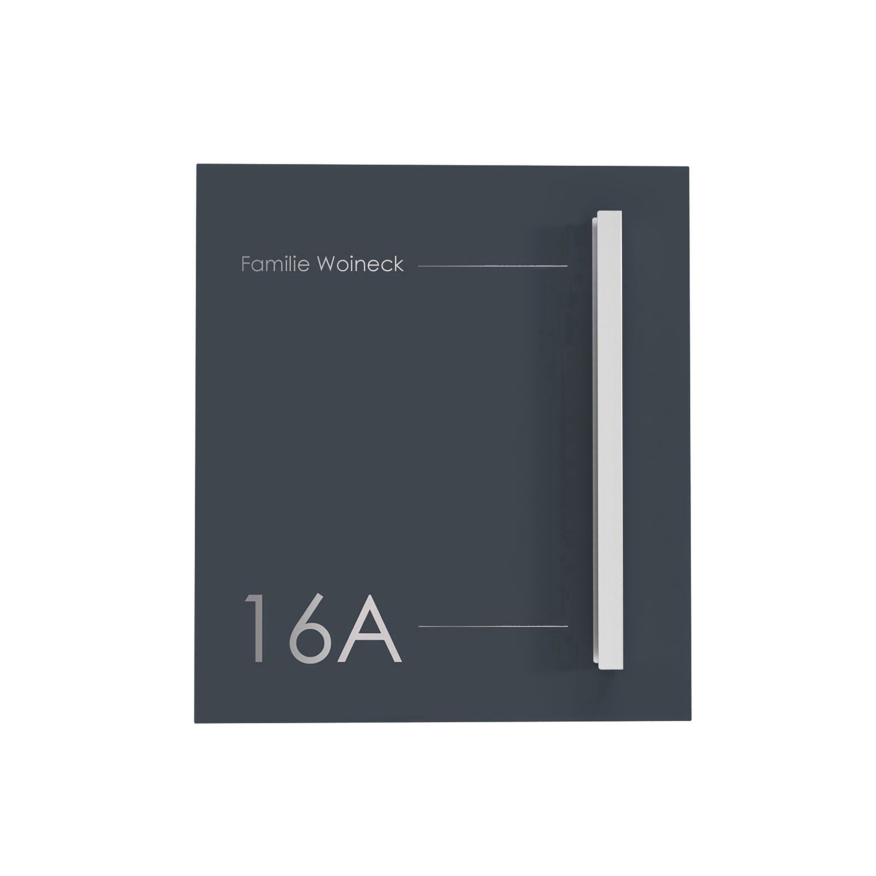 Mostrar el producto Schiller | Design Edelstahl Briefkasten SCHILLER MEDIUM Elegance III mit Griffleiste - Hausnummer - Name - RAL del fabricante Briefkasten Manufaktur