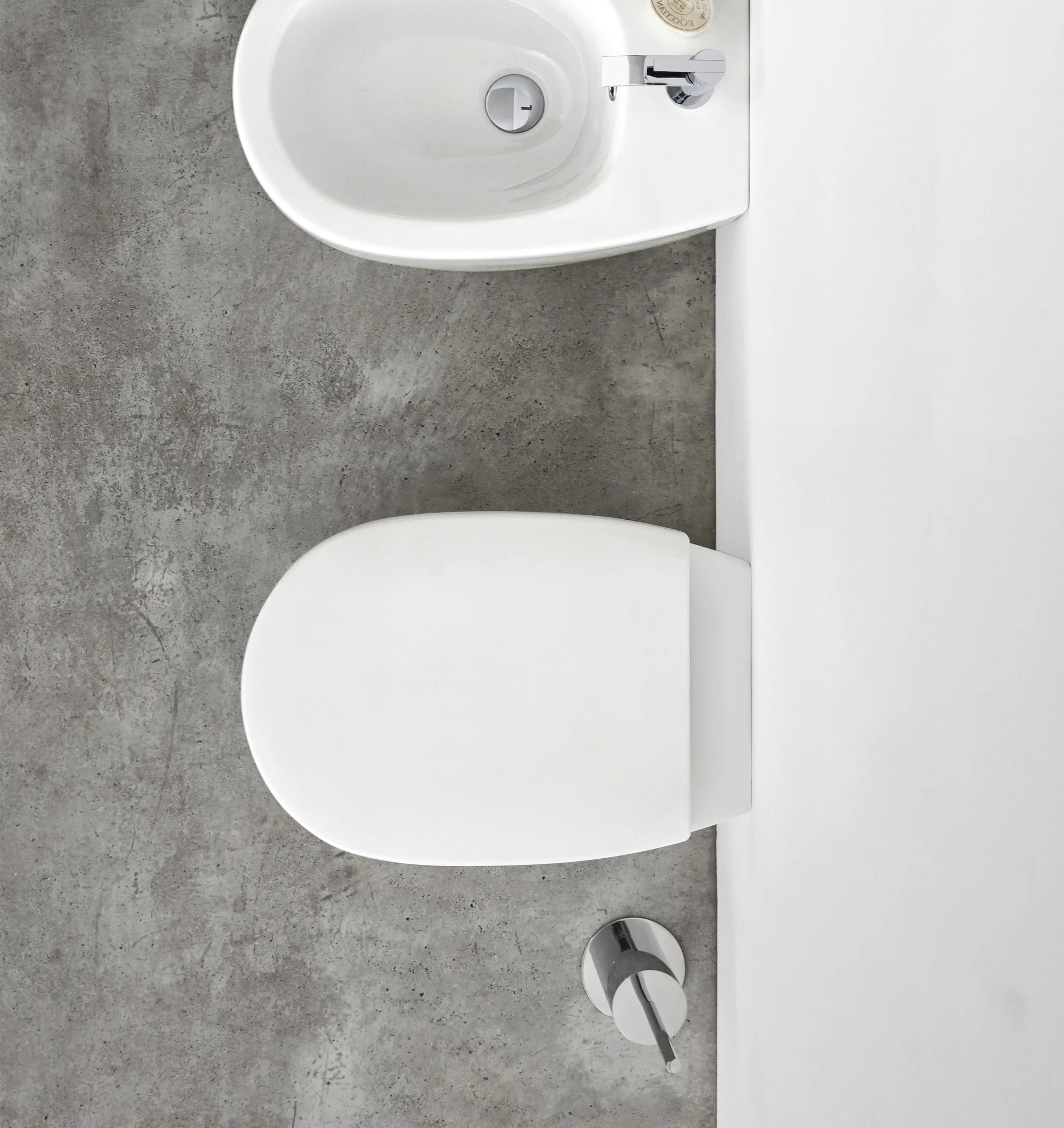 NIC Design - Milk - WC a terra rimless