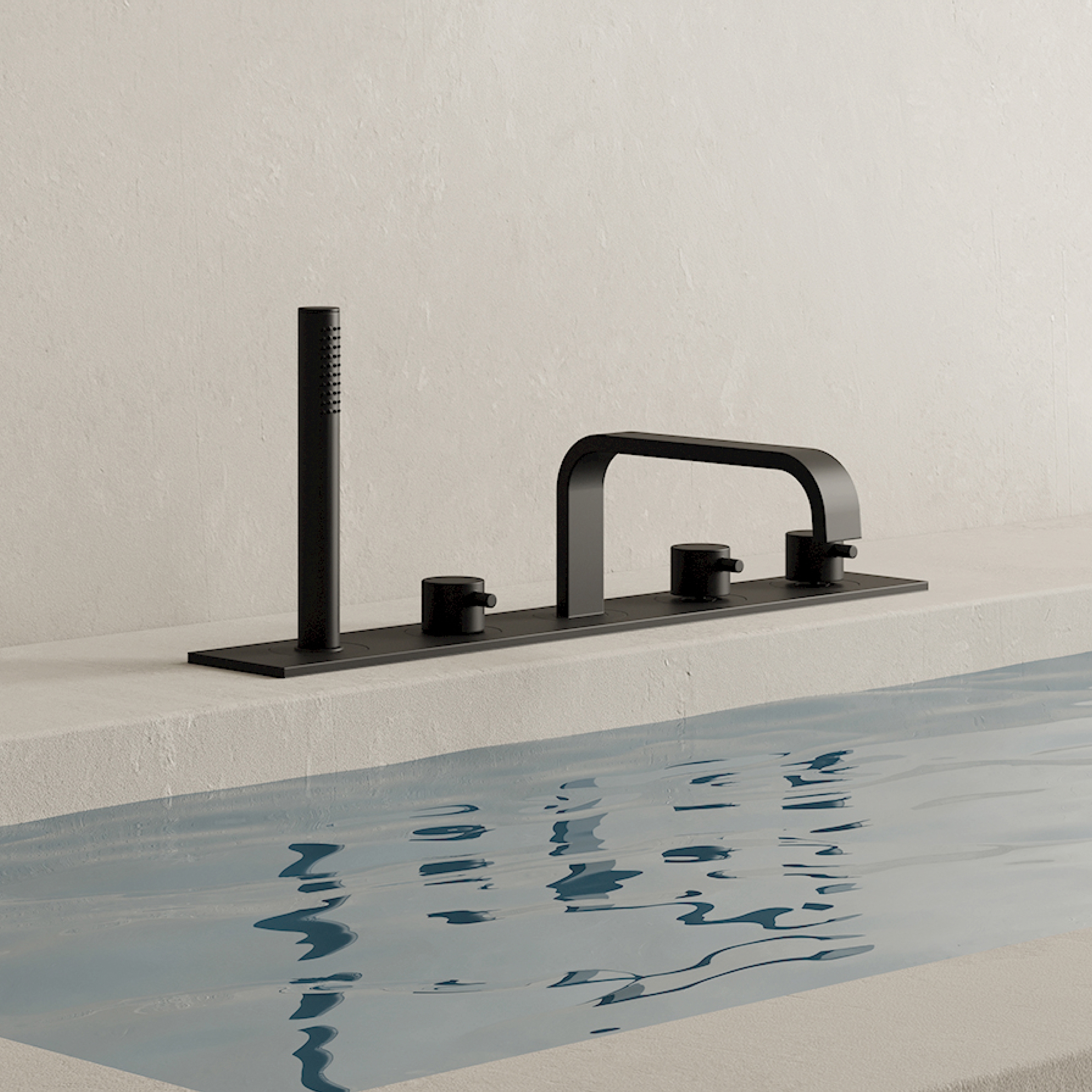 Display product Solo - bathtube mixer tap from manufacturer NIC Design