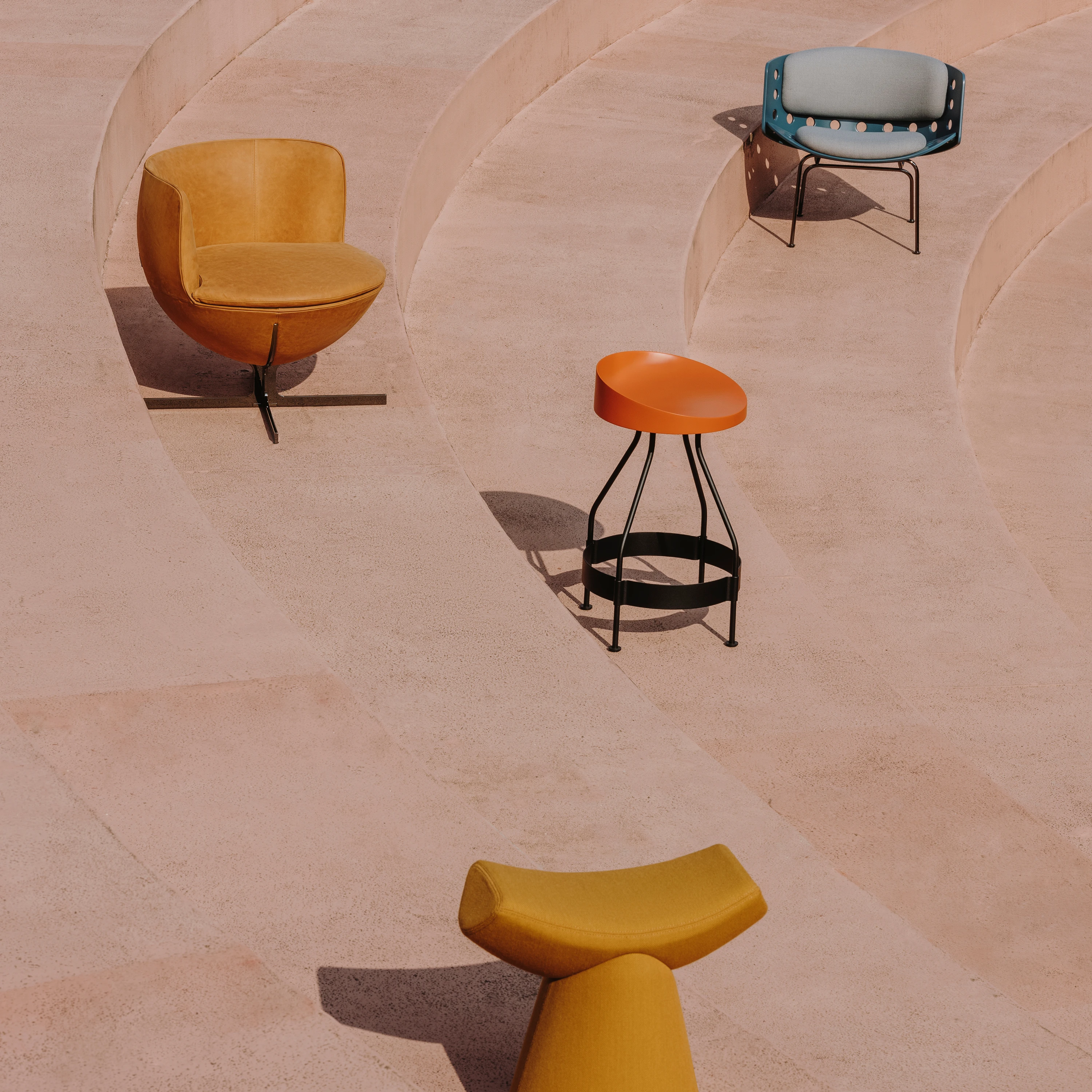 STOOLS