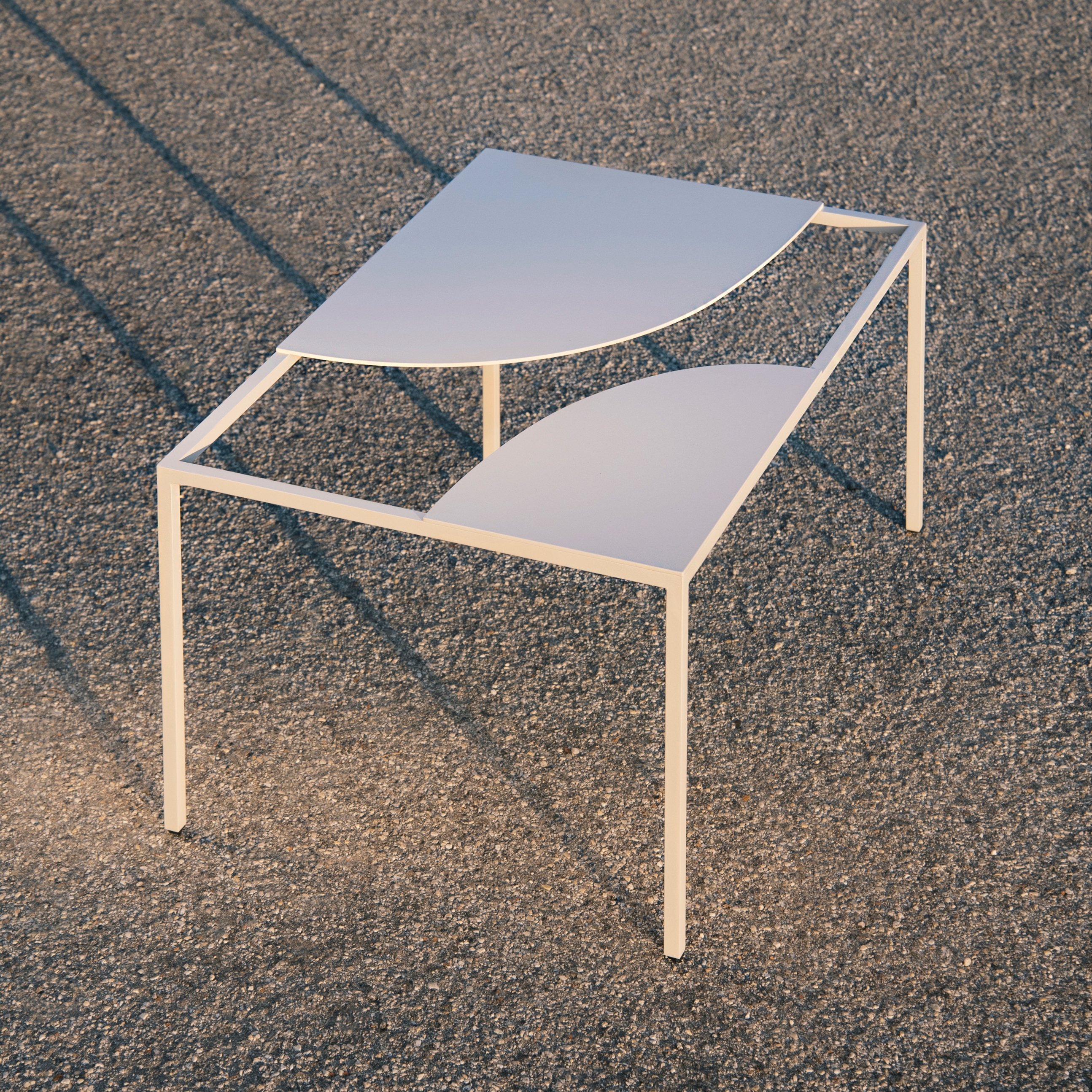 Display product Creek Coffee Table from manufacturer La manufacture