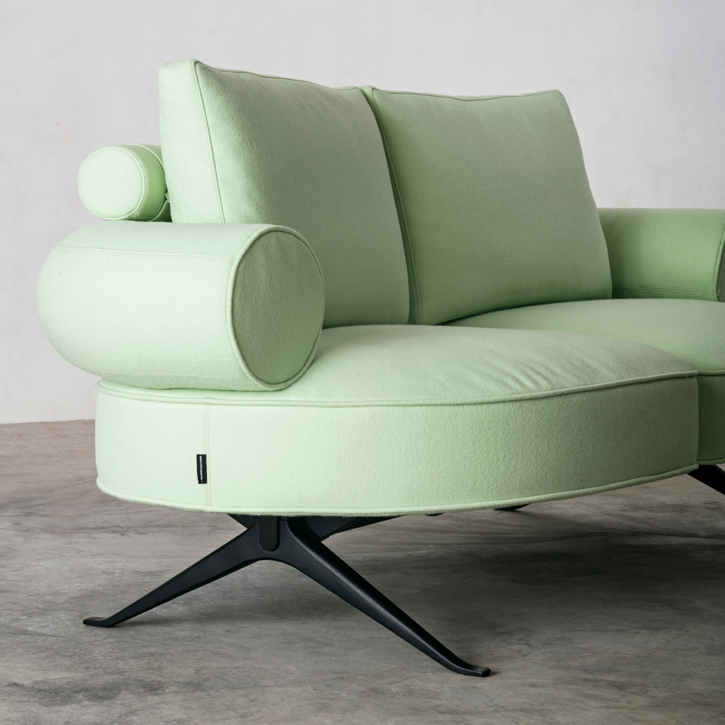 Mostrar el producto Luizet Sofa del fabricante La manufacture