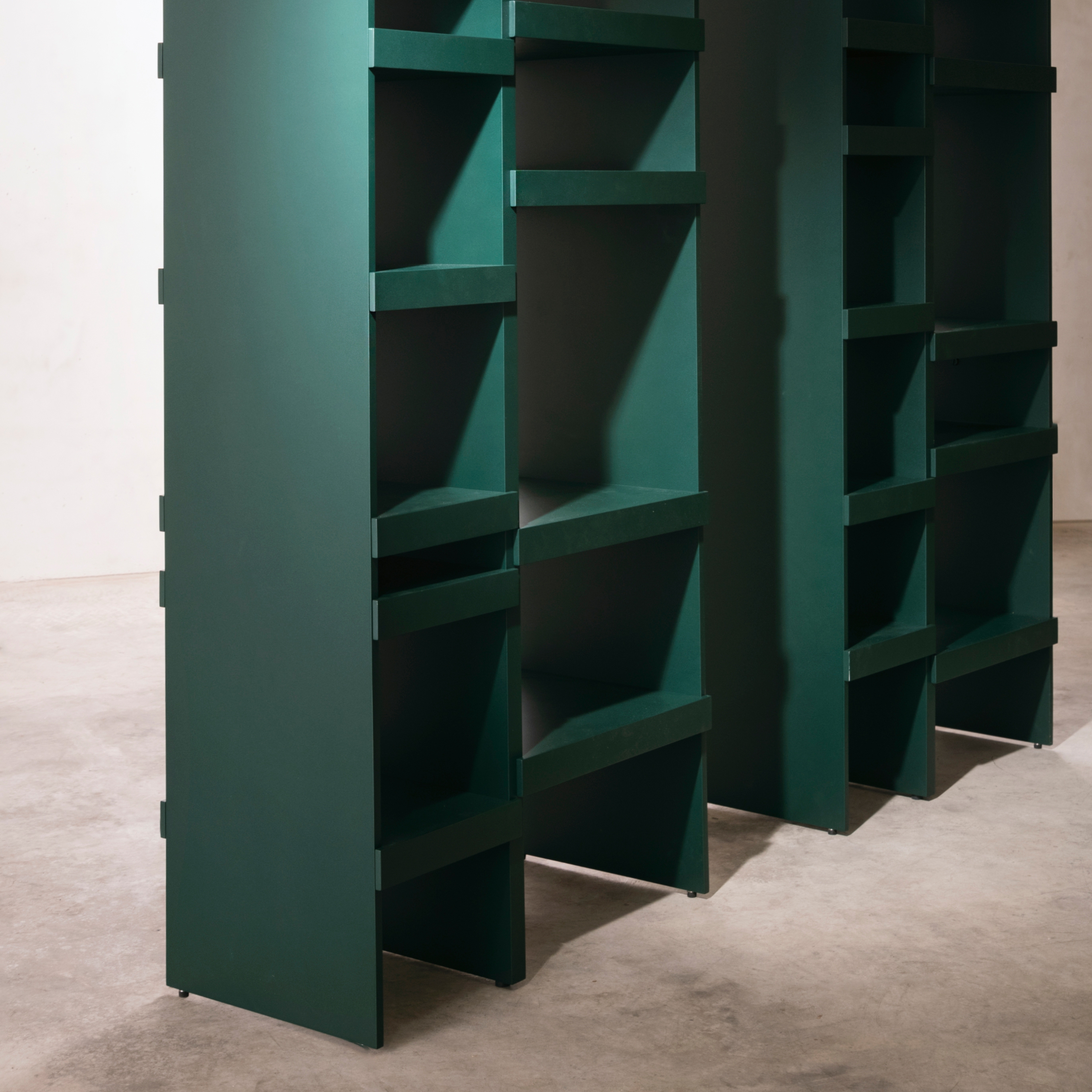 Mostrar el producto Pyrite Bookshelf del fabricante La manufacture