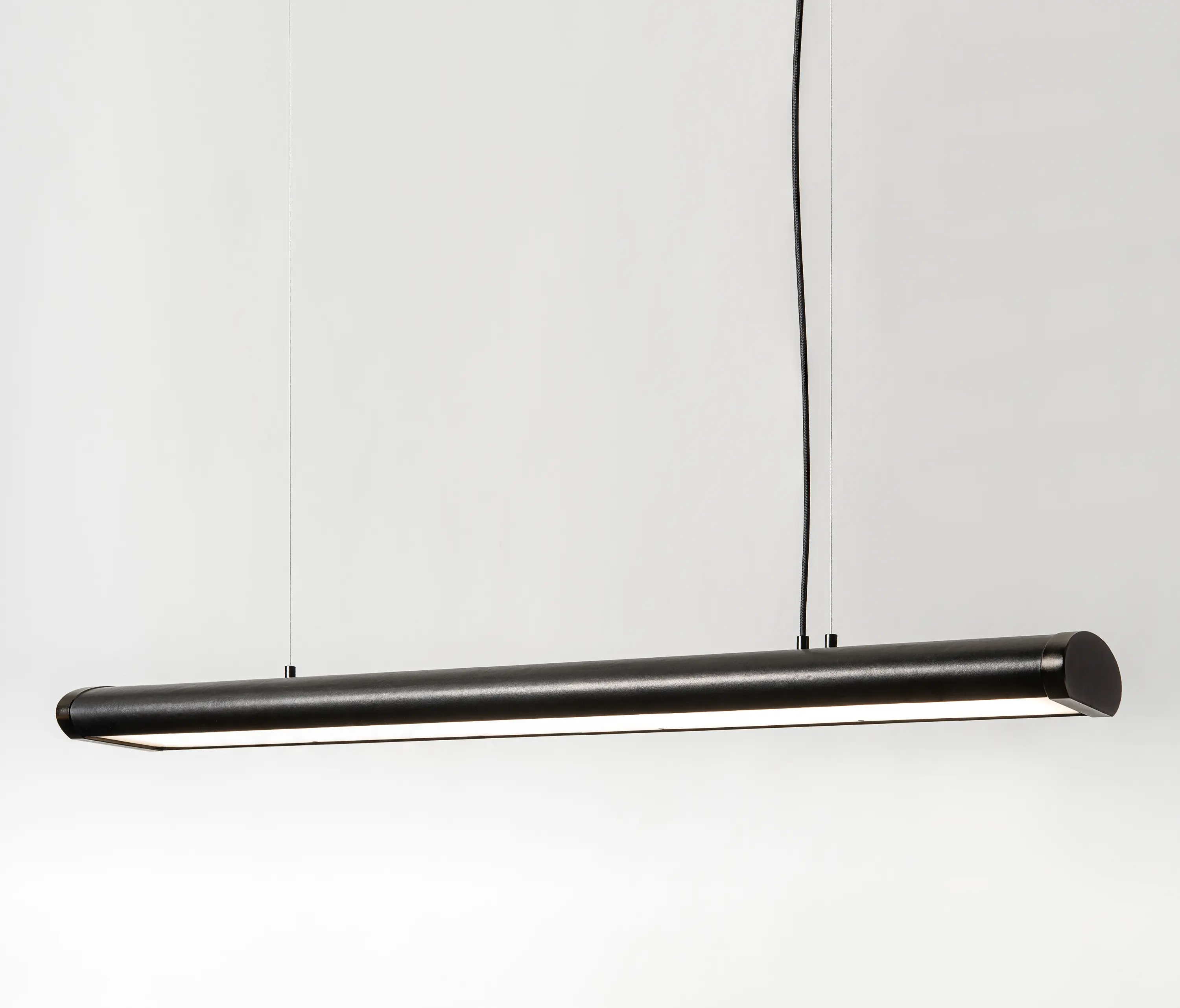 Leather&Light - Ellipse Black