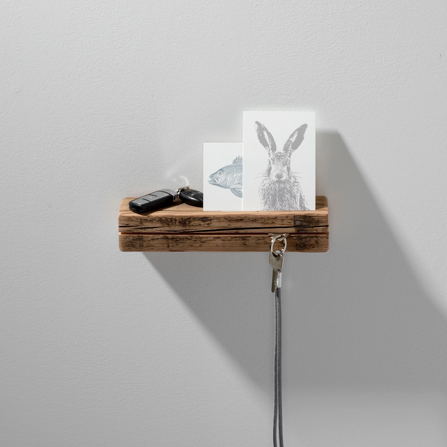 KEY HOLDER