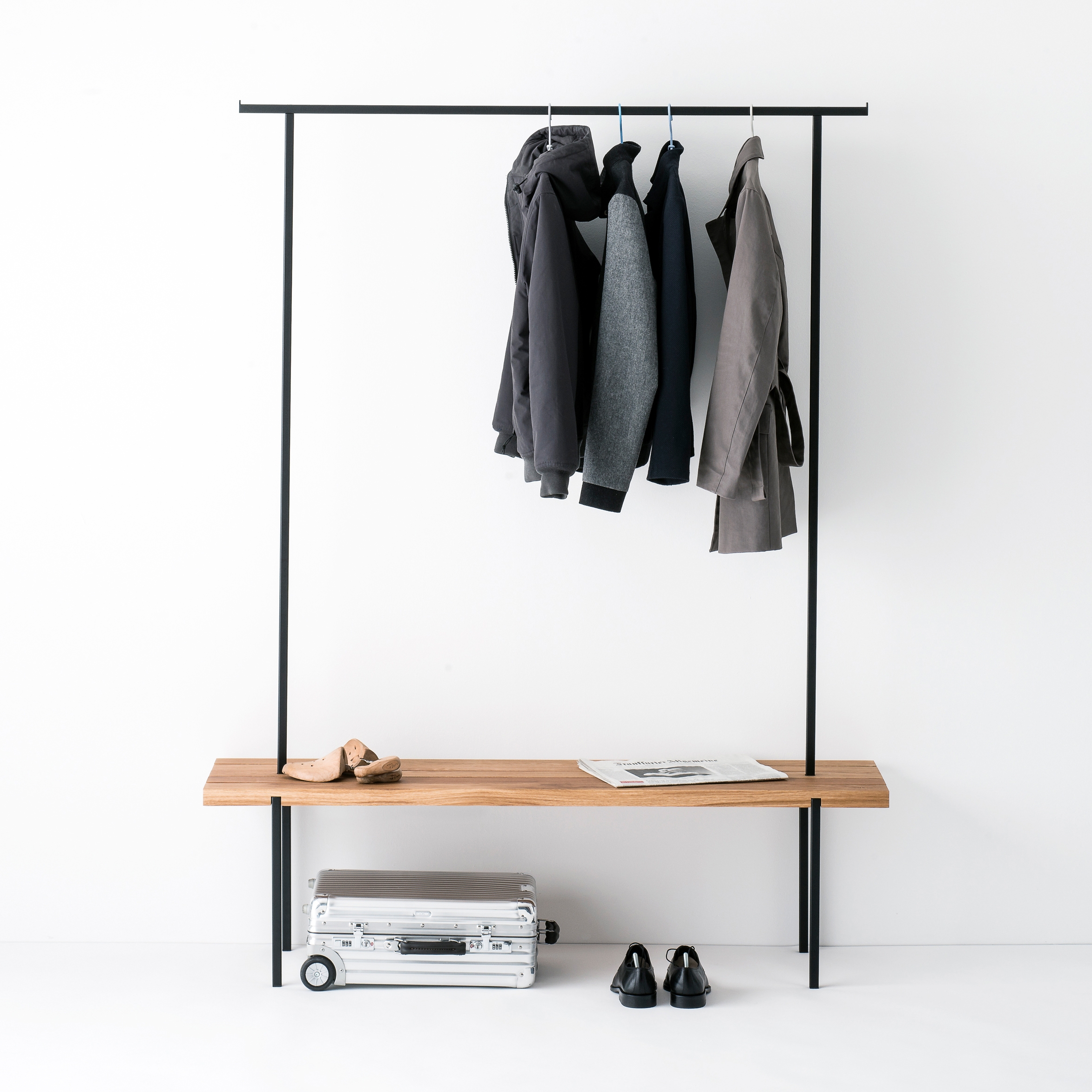 Mostrar el producto Oak 01 Coat Rack del fabricante weld & co
