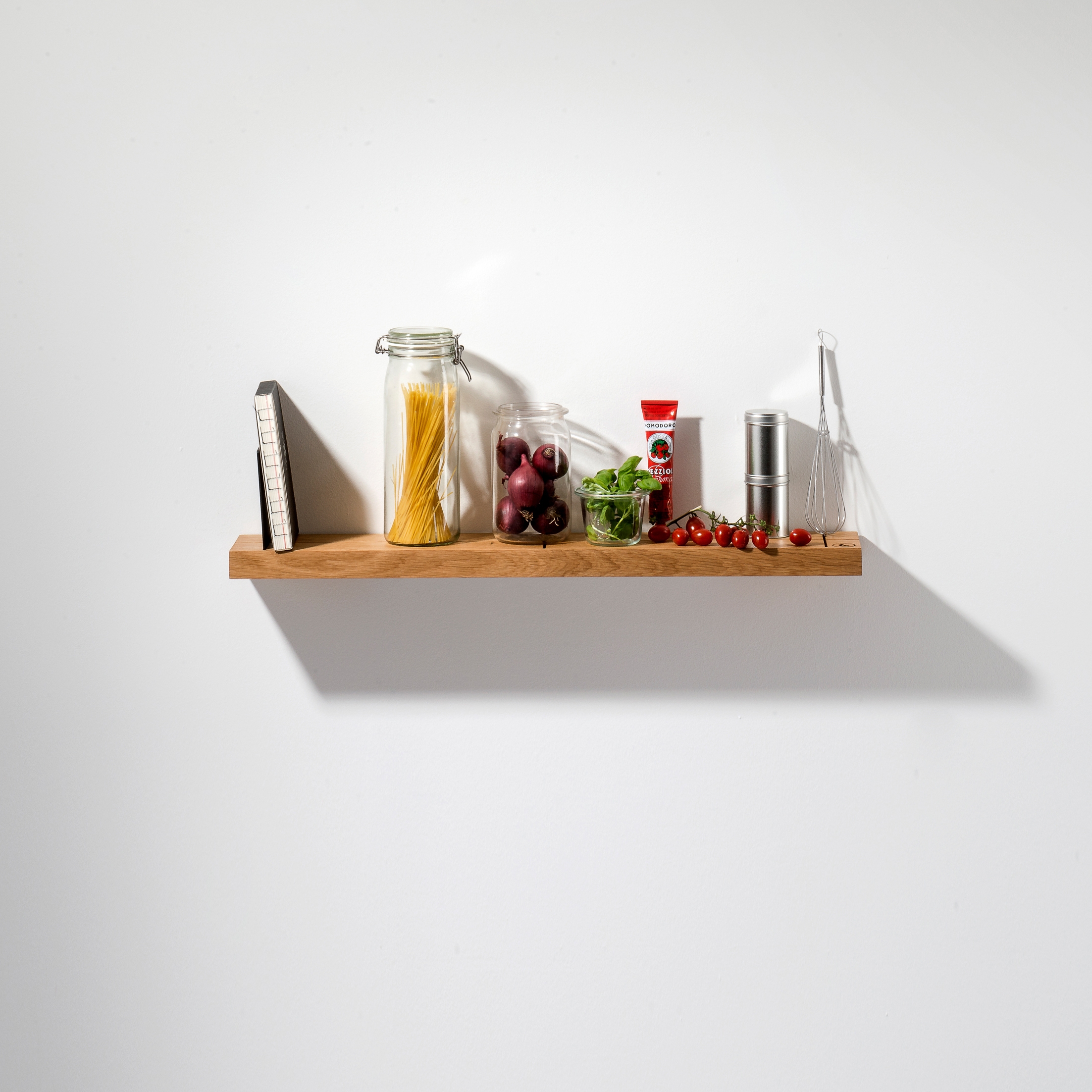 Mostrar el producto Oak 01 Wall Shelf del fabricante weld & co
