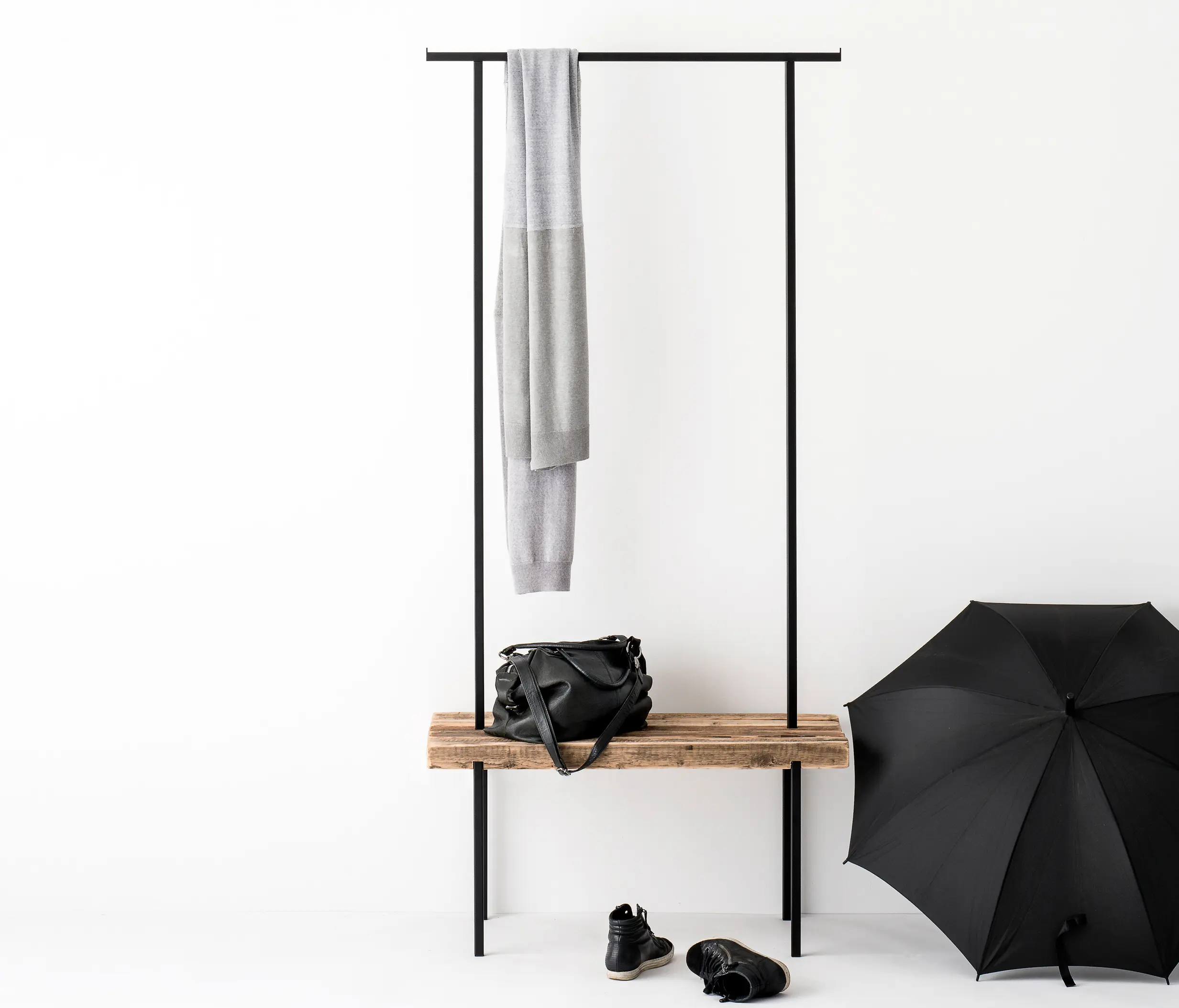 weld & co - Garderobe Altholz 01