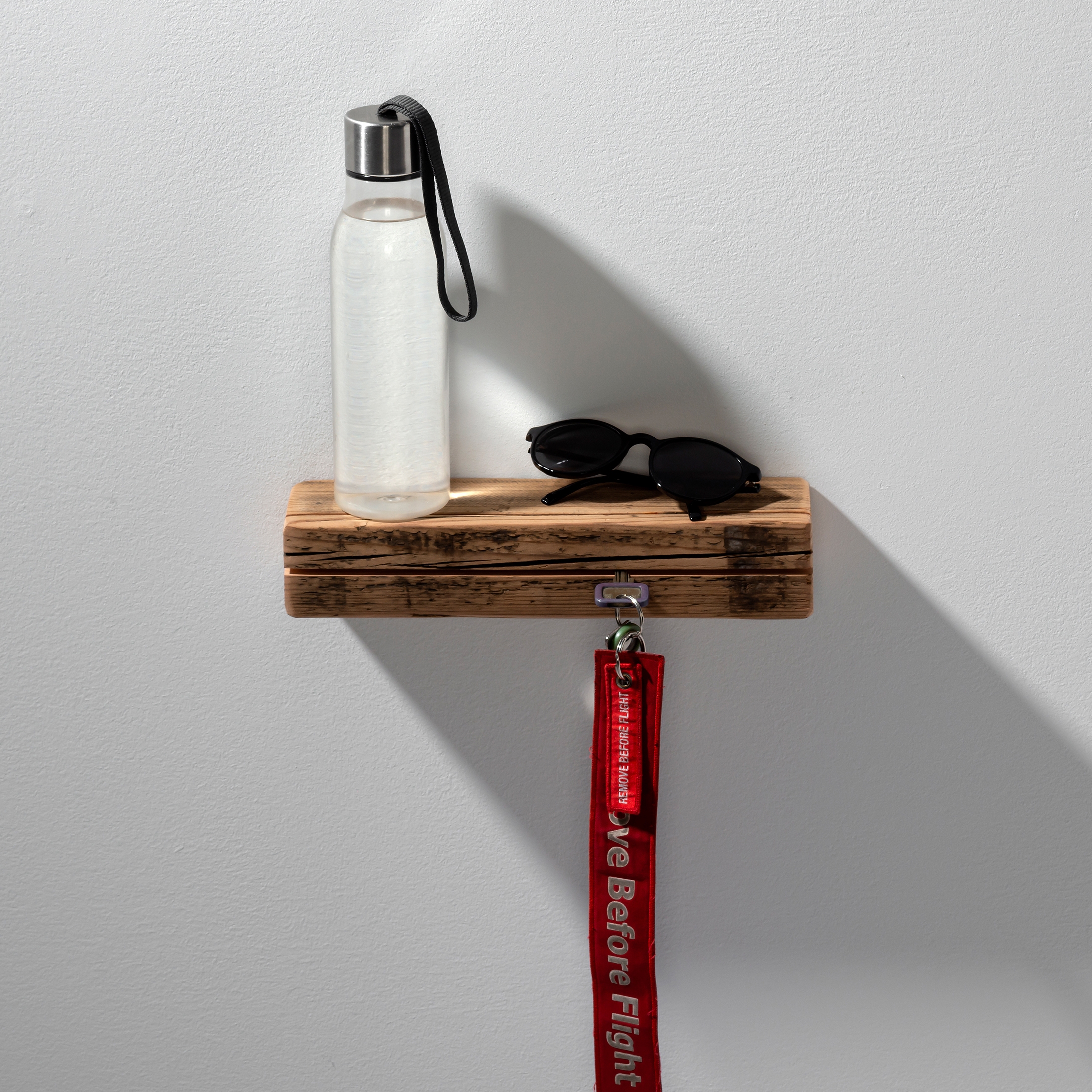 Display product Reclaimed Wood 01 Key Holder from manufacturer weld & co