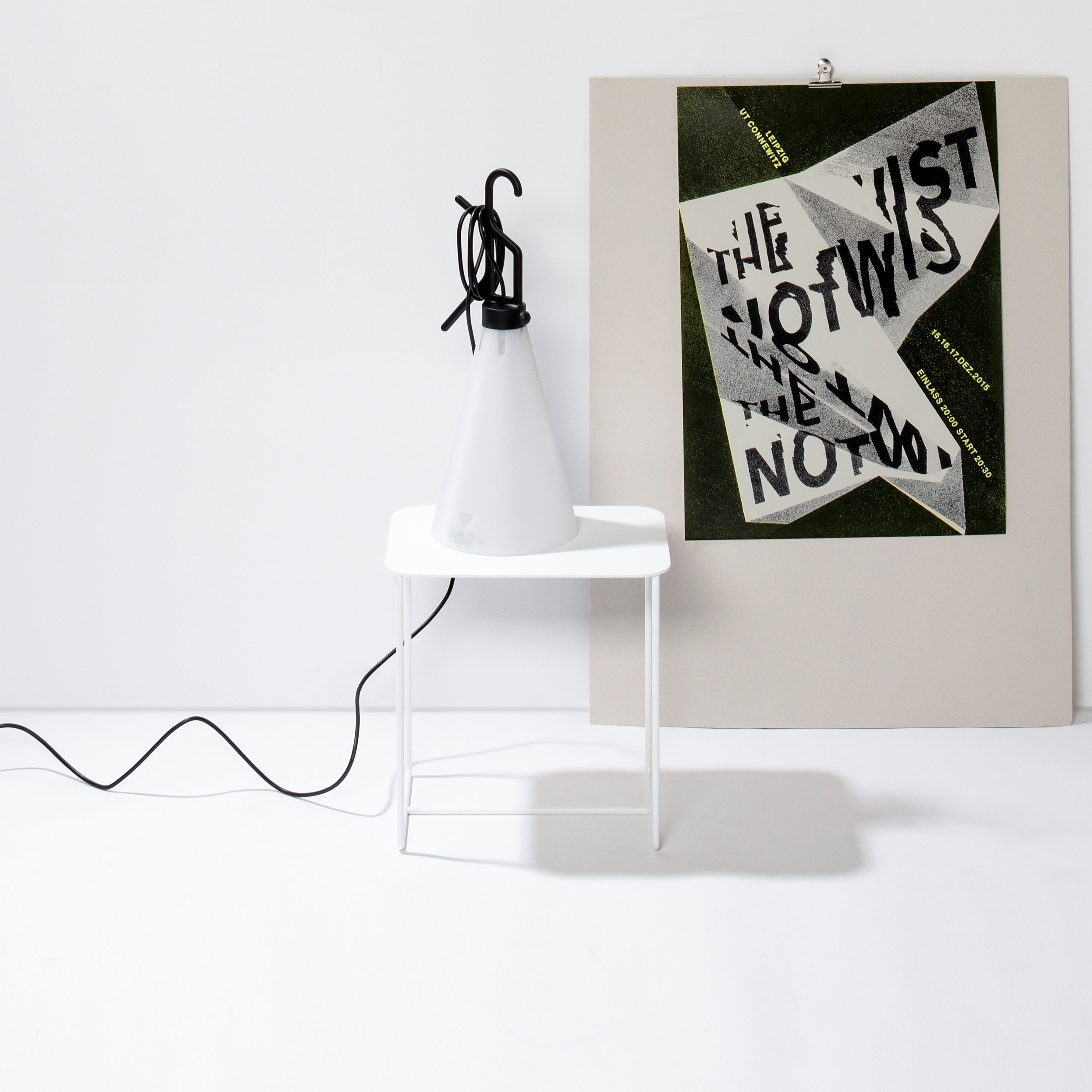 Solid 02 Side Table