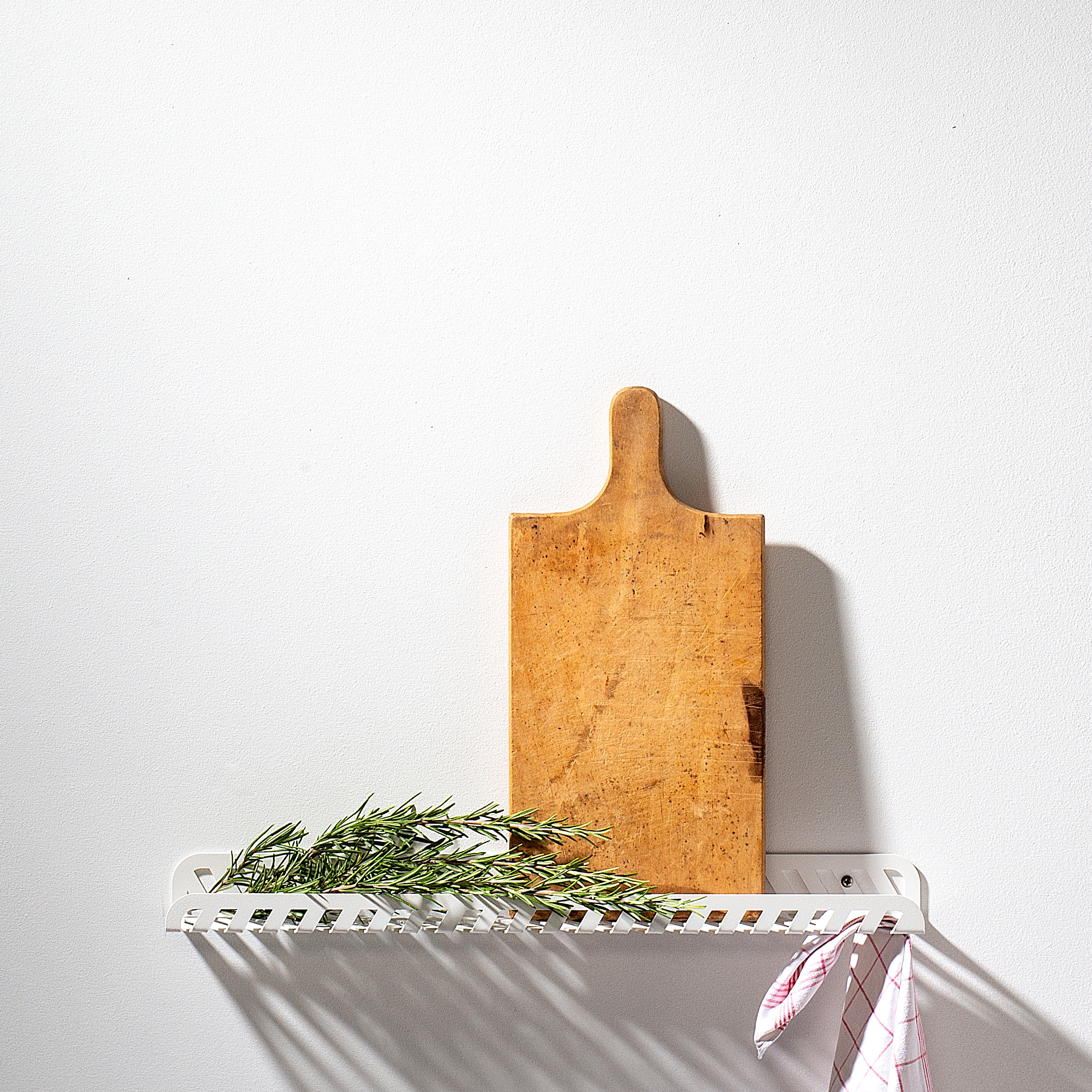 Mostrar el producto Grid 02 Wall Shelf del fabricante weld & co