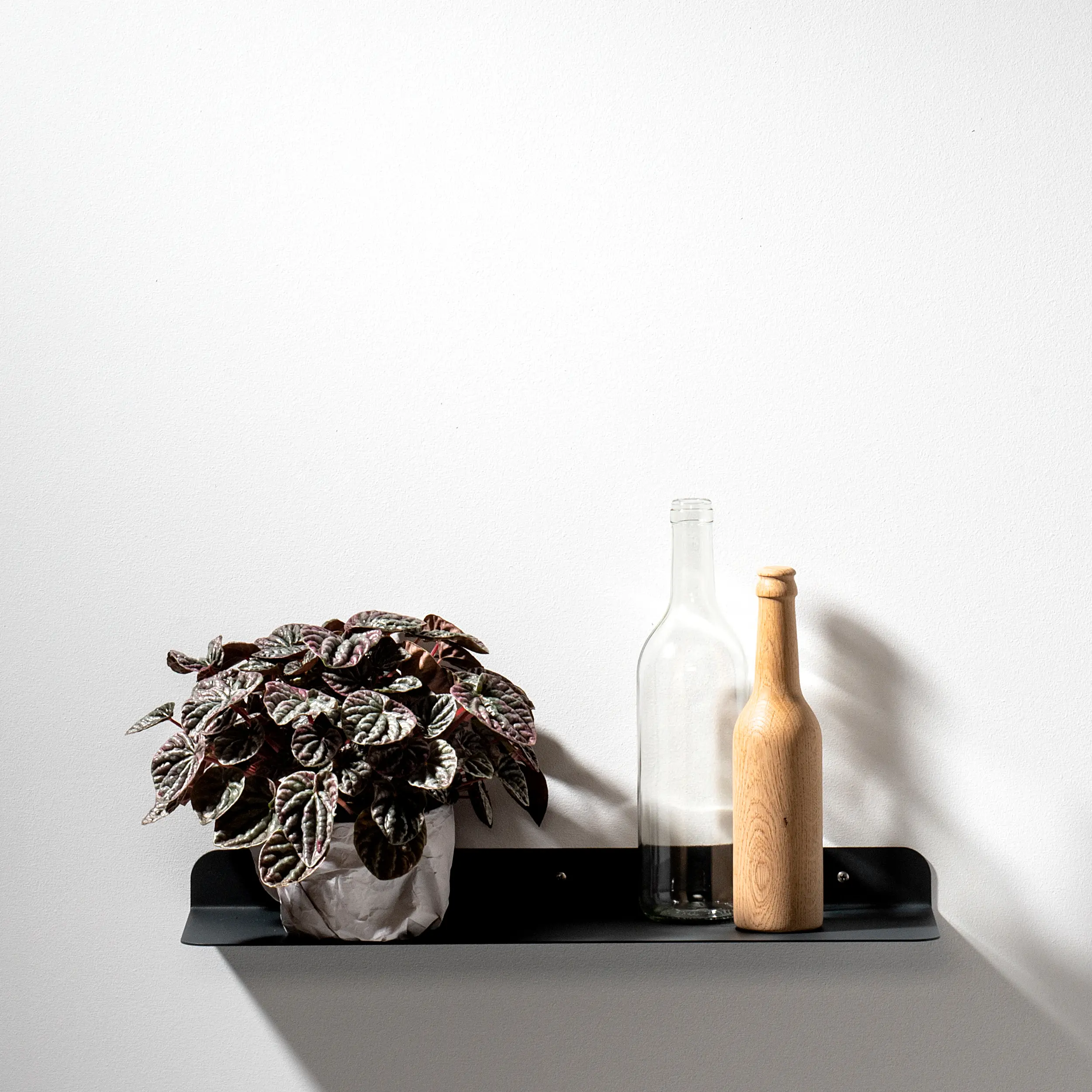 weld & co - Solid 01 Wall Shelf