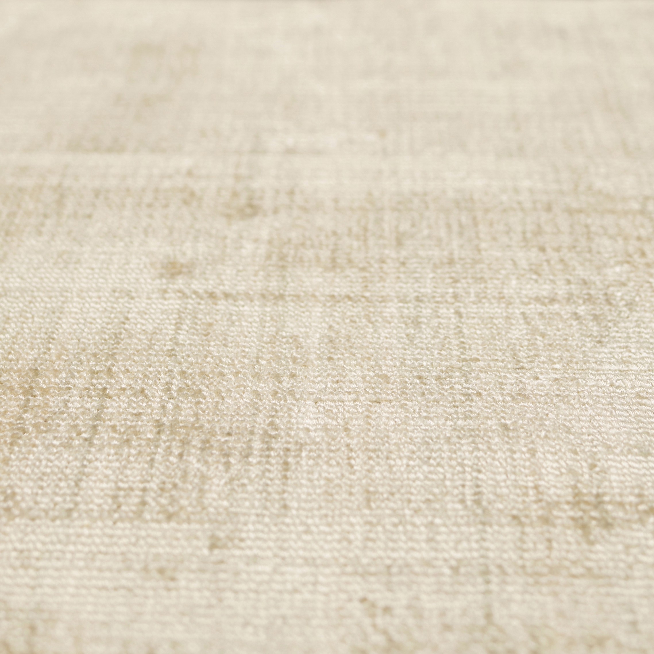 Rivoli - Medium Beige