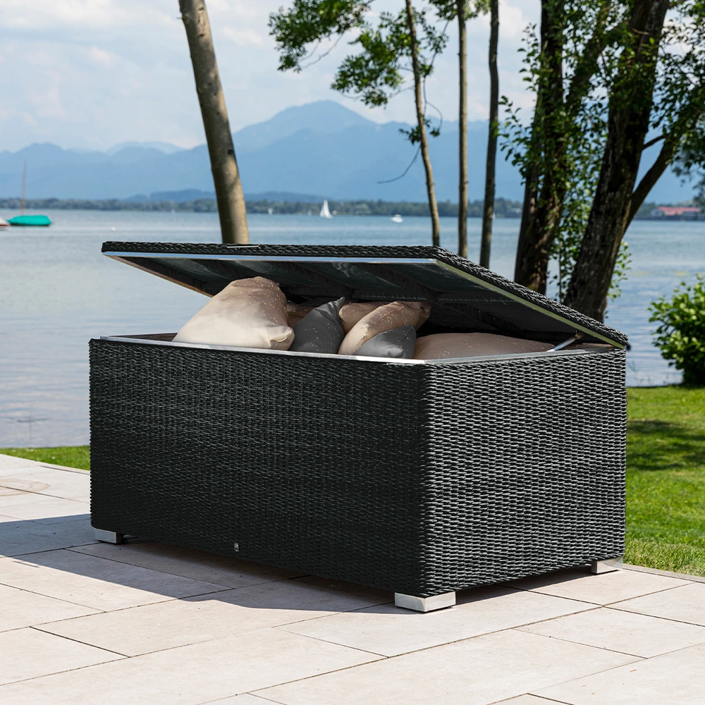 CUSHION BOXES
