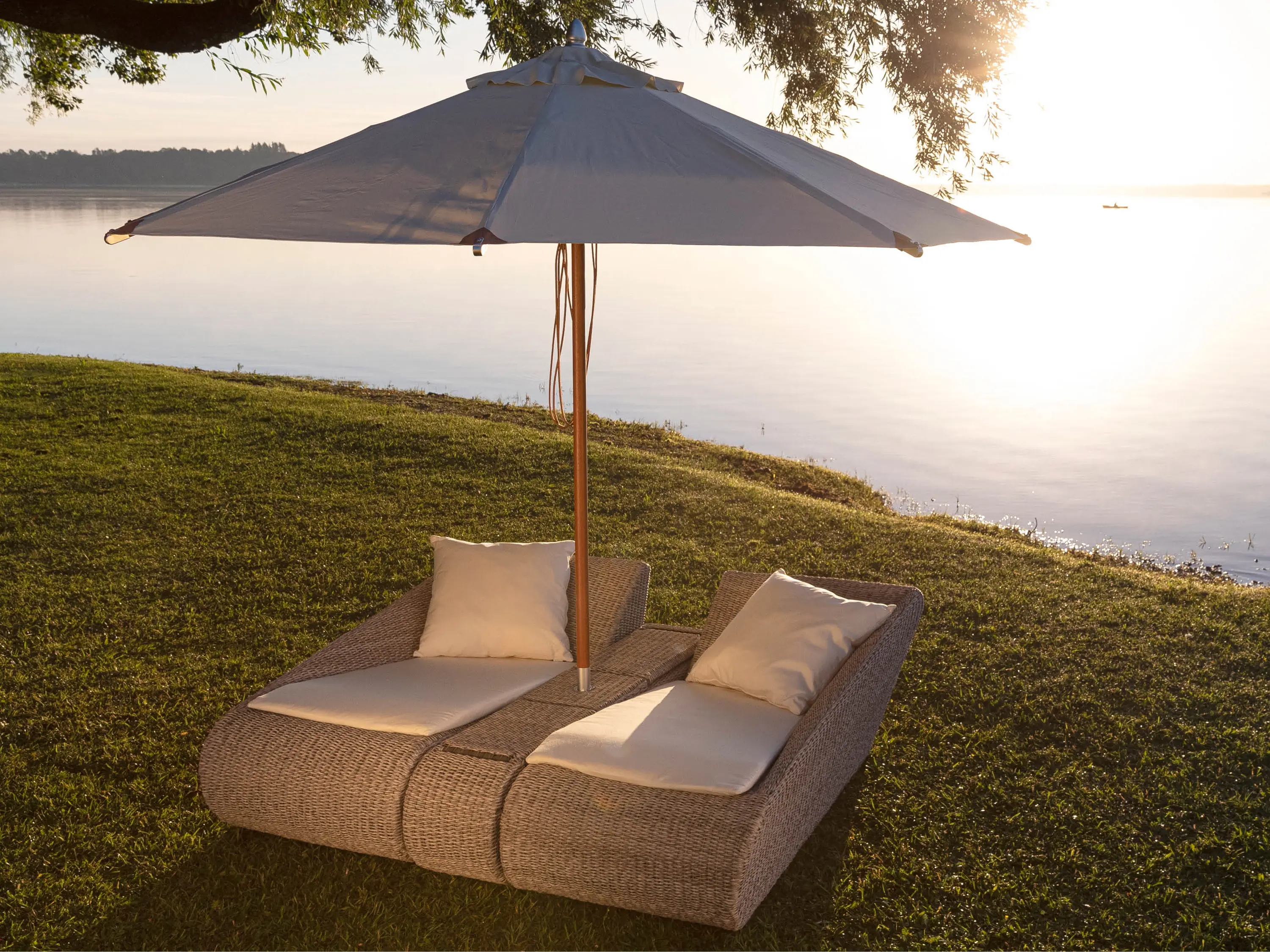 MBM - Madrigal | Relax Lounge Console