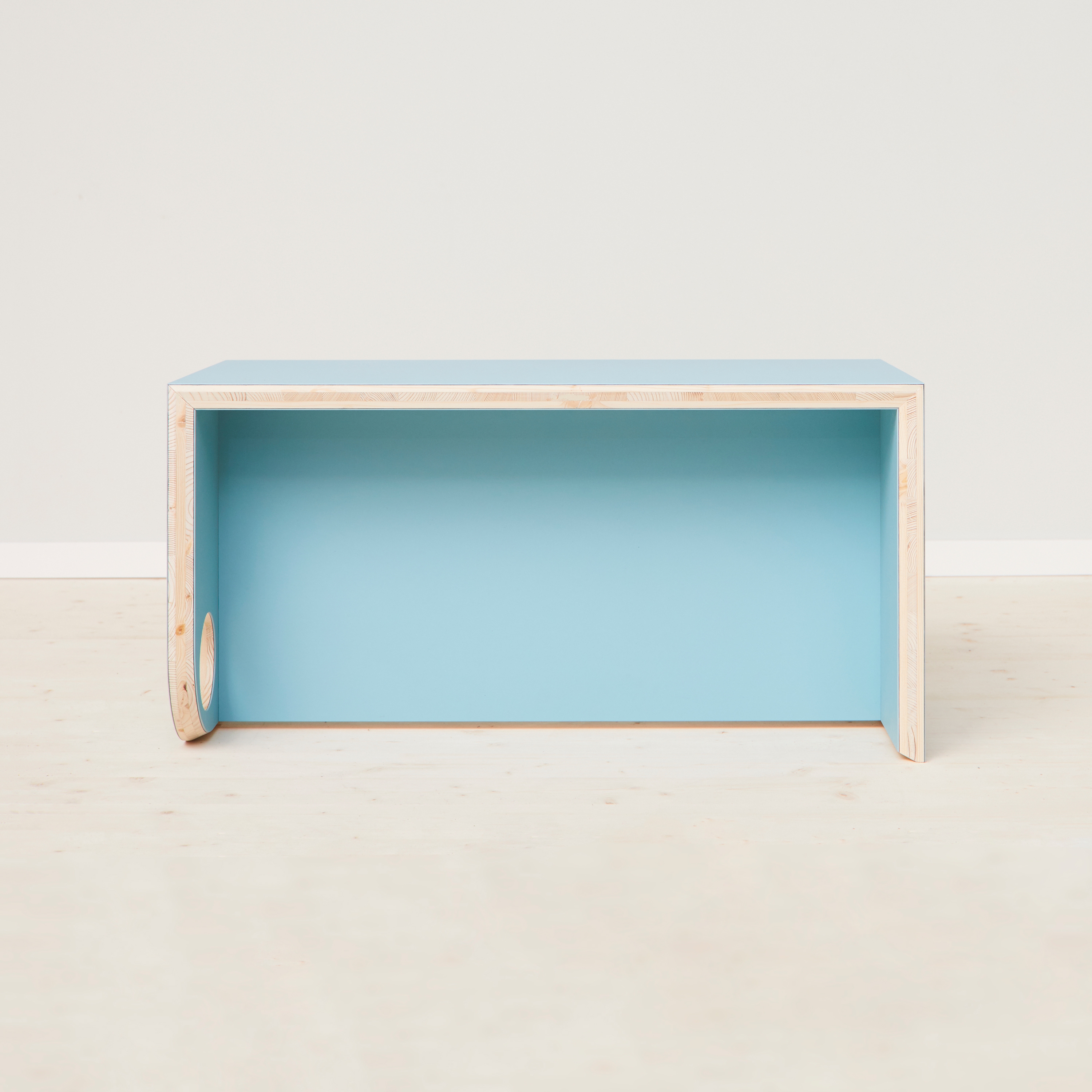 Display product Zwei | Spruce from manufacturer bekind.