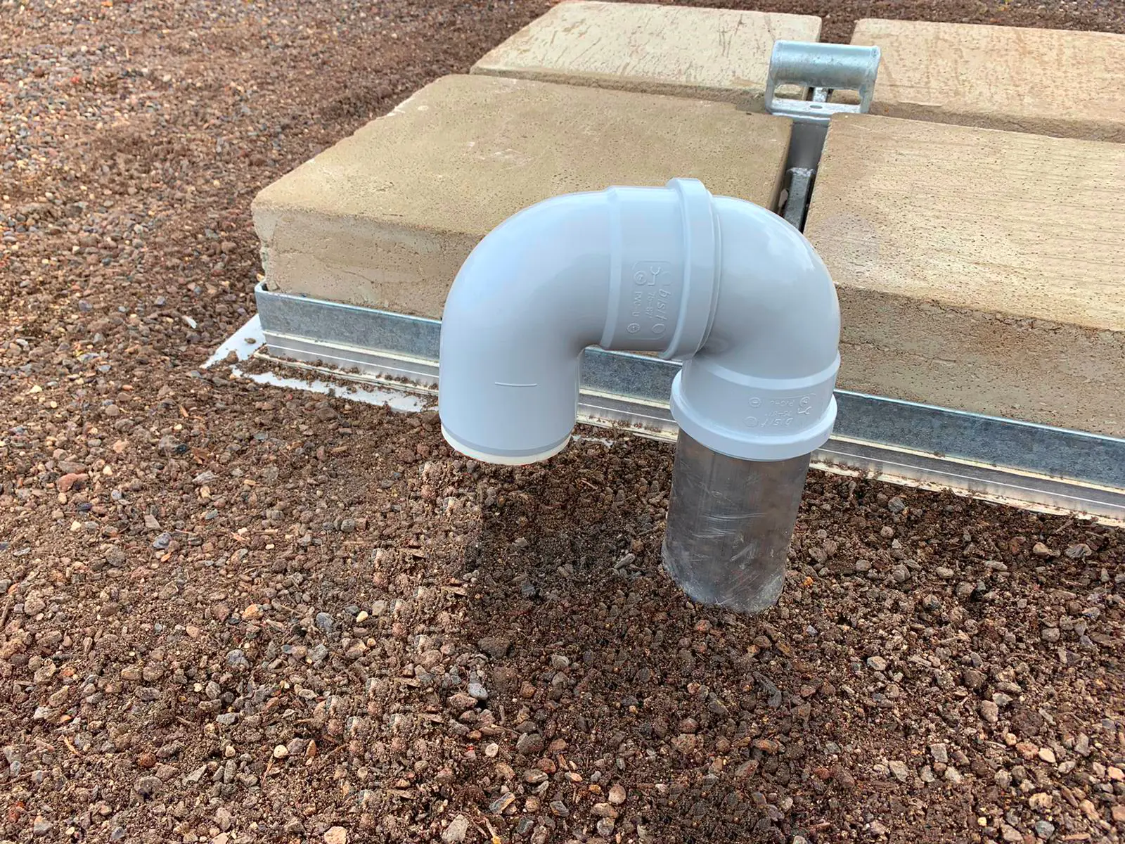 b/s/t - b/s/t PVC Cable Cowl KD