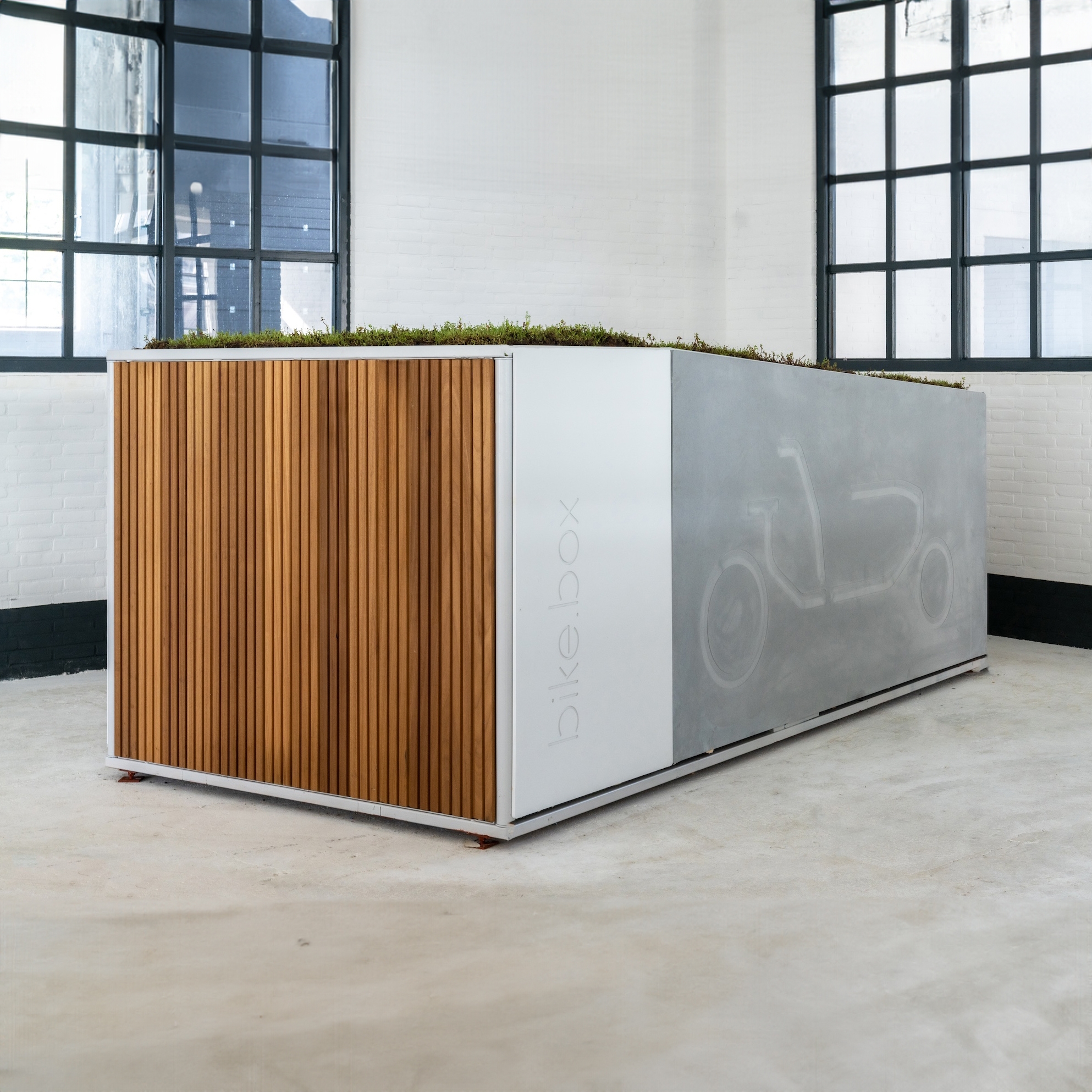 Display product boxes mobility hub V2+ from manufacturer bike.box