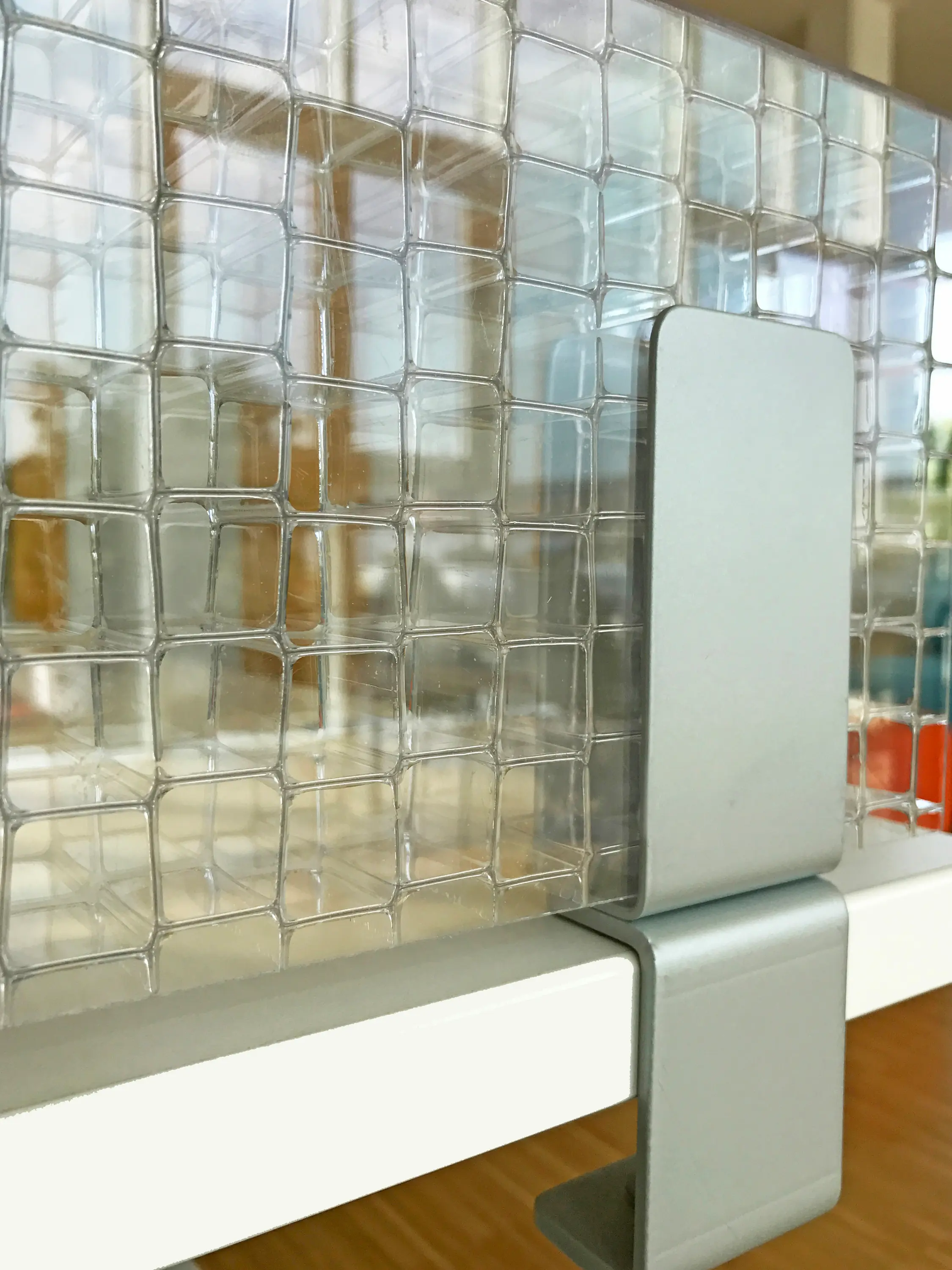 objectiv - Lightscreen | Tisch