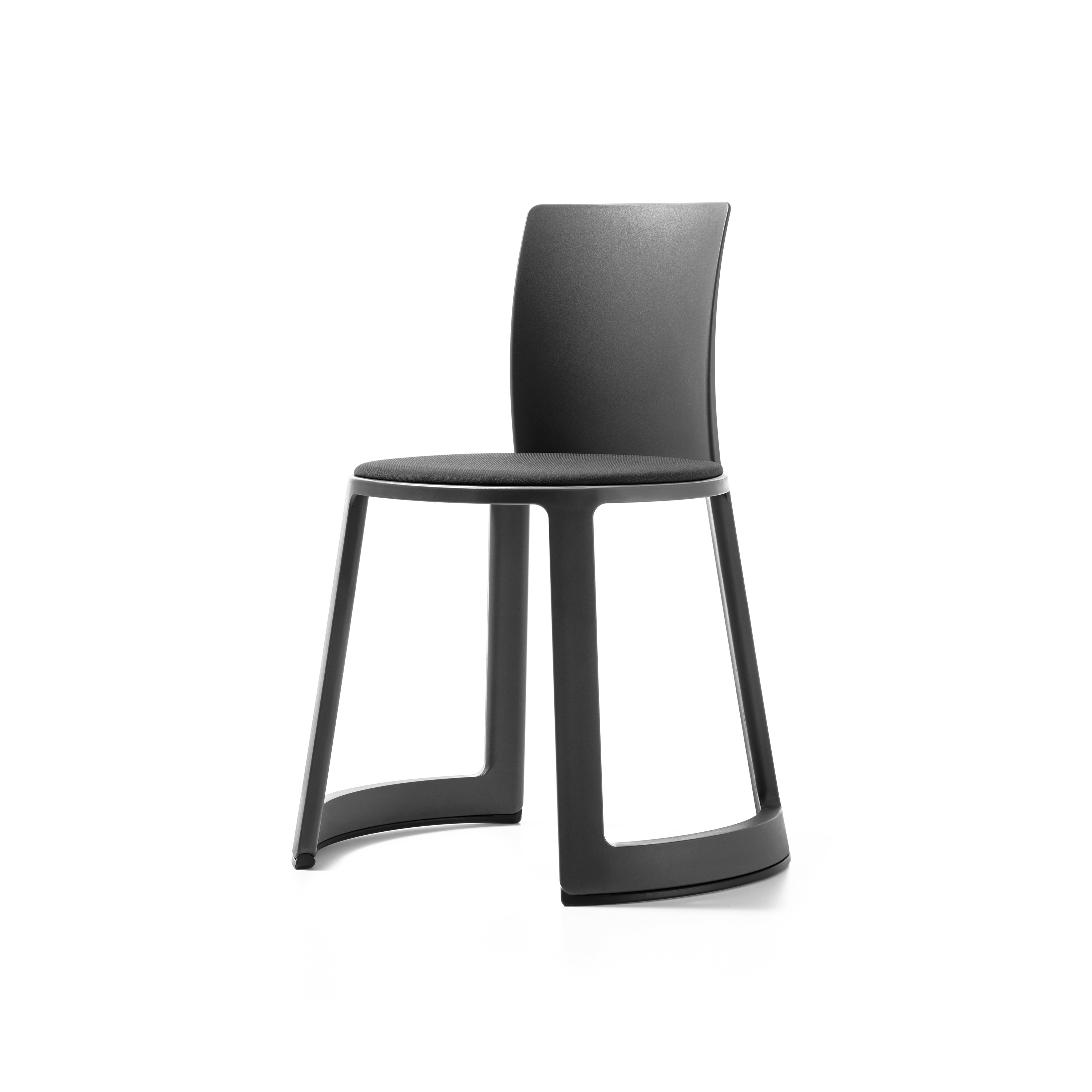 Afficher le produit Revo | Chair with Upholstery du fabricant TOOU