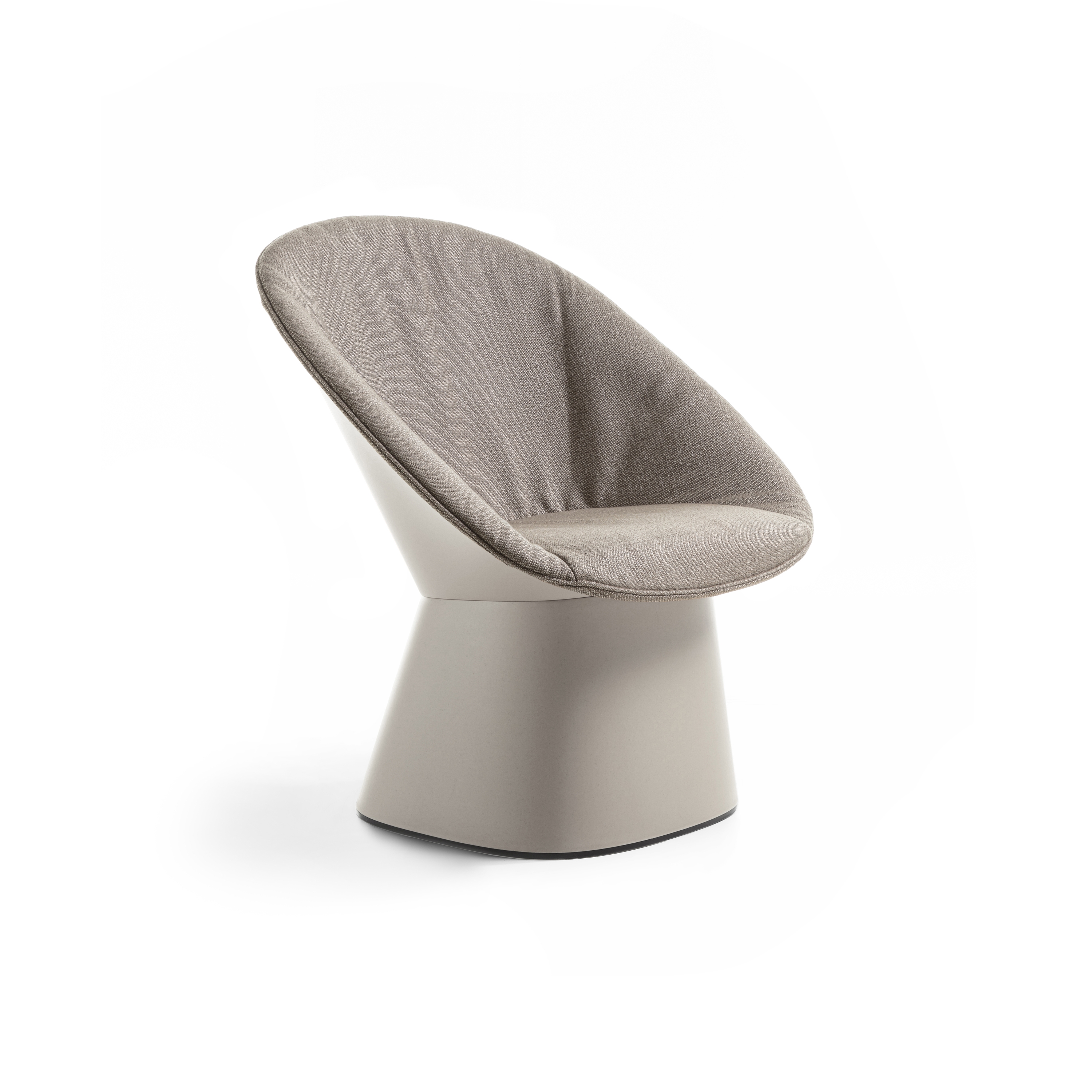 Sensu | Lounge Chair with Upholstery