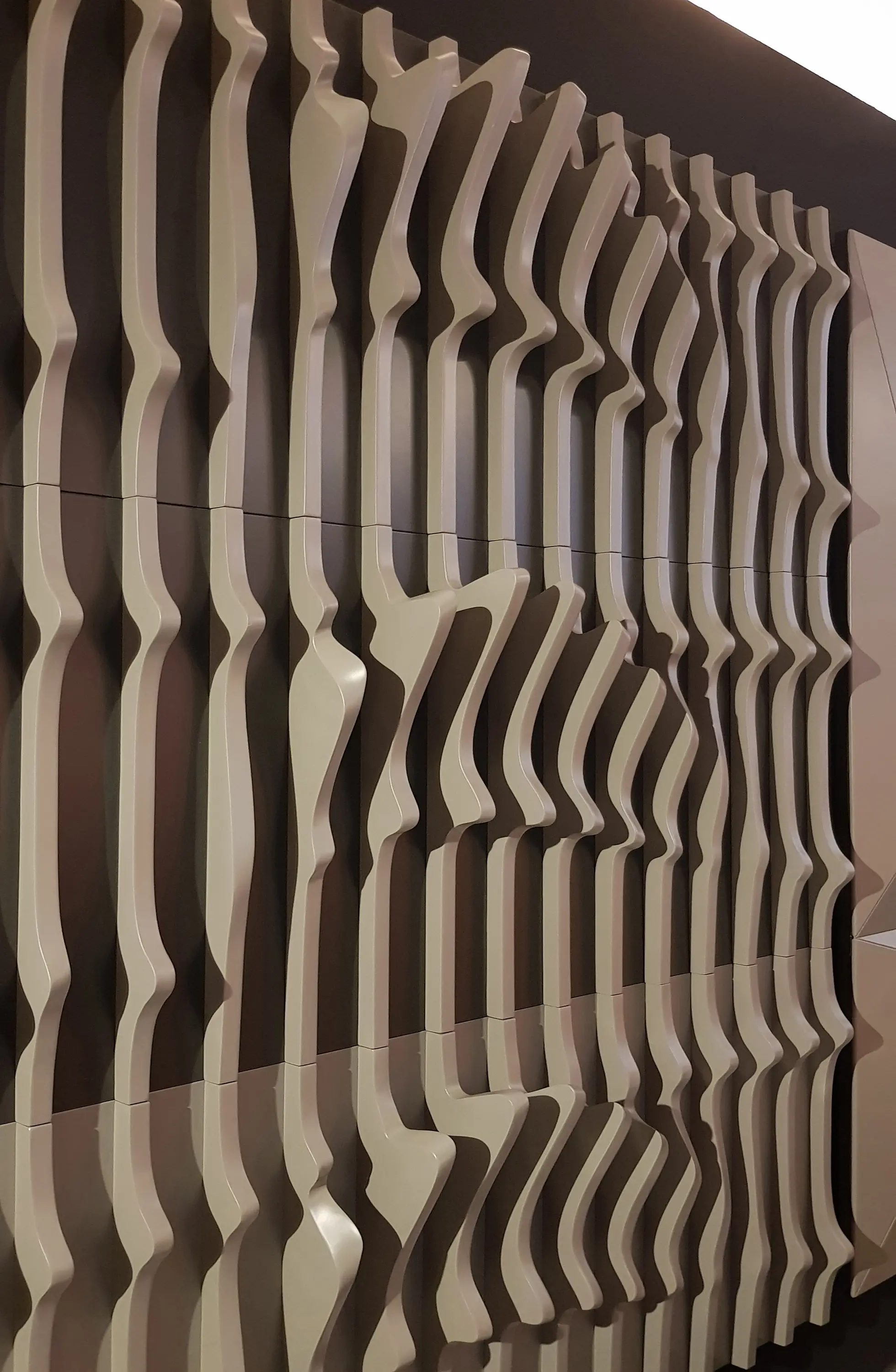 Mikodam - Leda Panel White Lacquer Matte