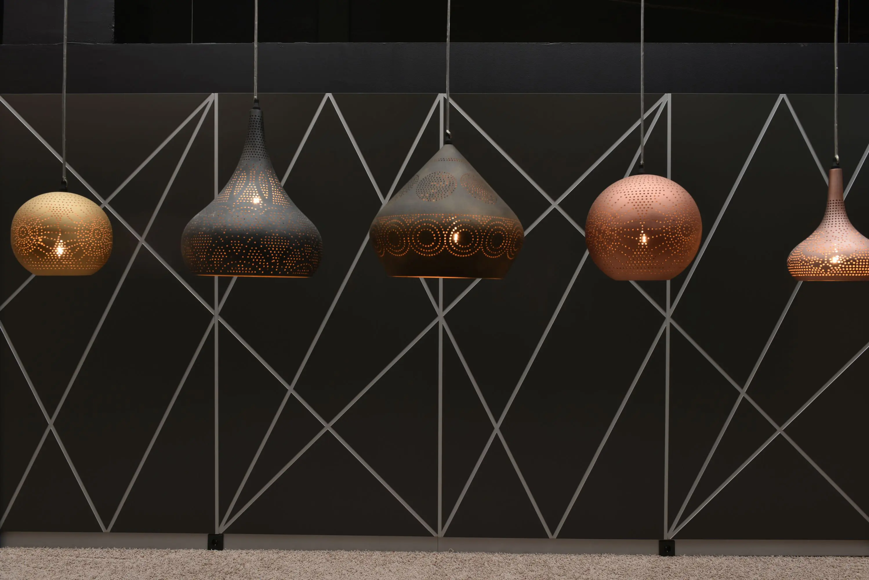 Mikodam - Vero Panel White Lacquer