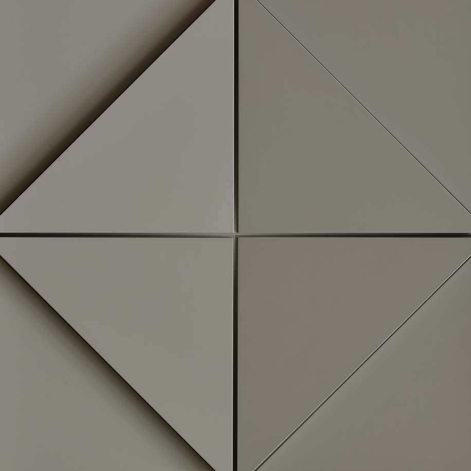Zeta Panel Grey Lacquer
