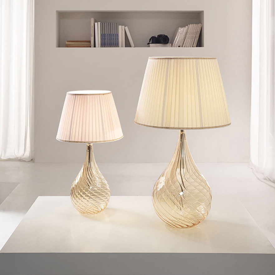 Mostrar el producto Lacrima Table Lamp del fabricante Cangini e Tucci