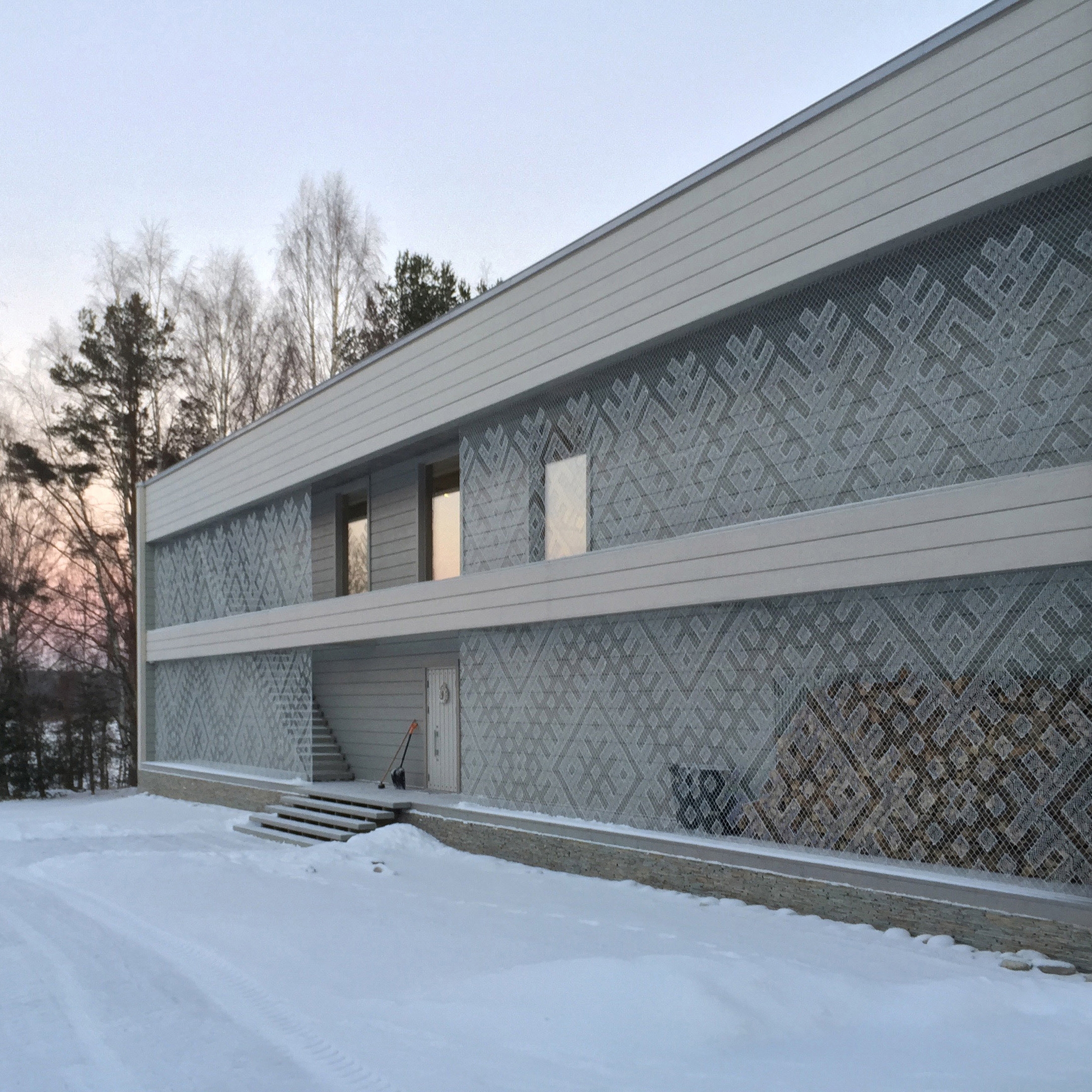 Mostrar el producto Lace Fence del fabricante REDFORT