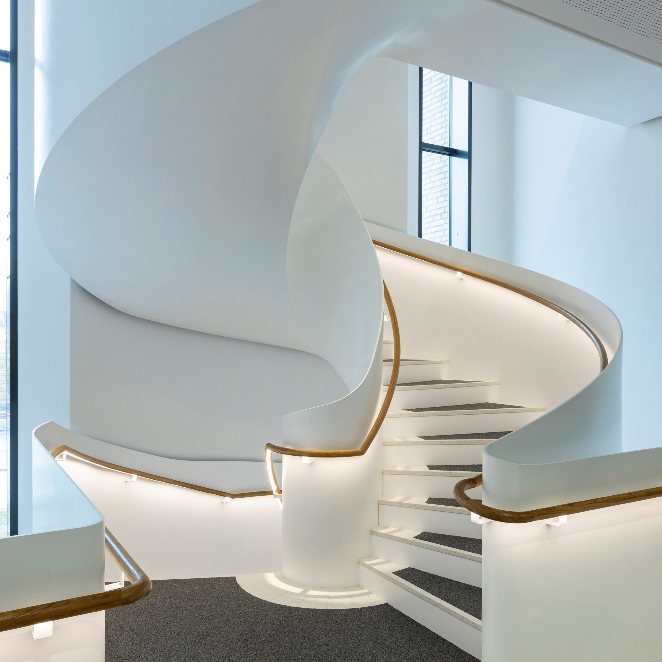 STEEL BALUSTRADE STRINGERS