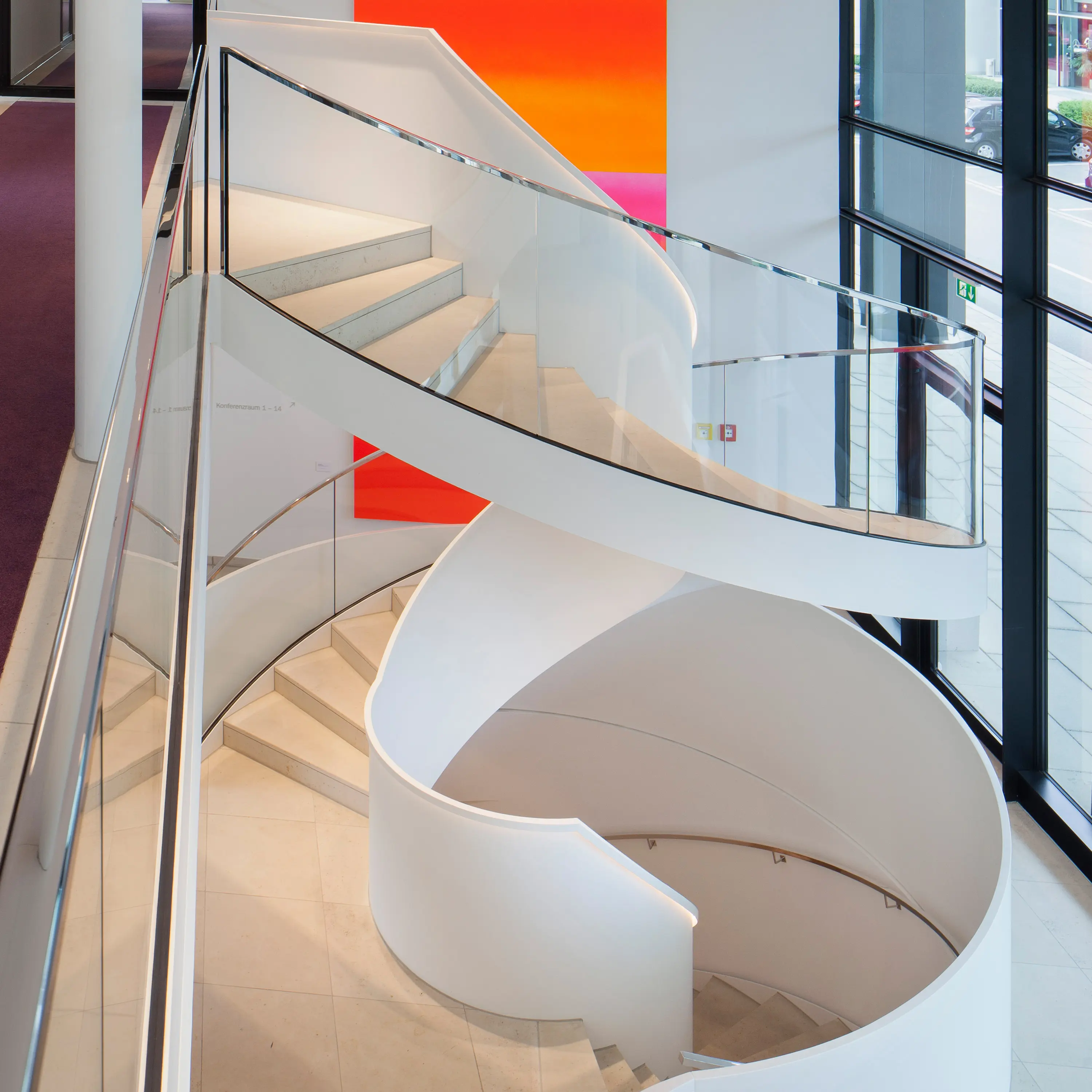 gallery-slide-0