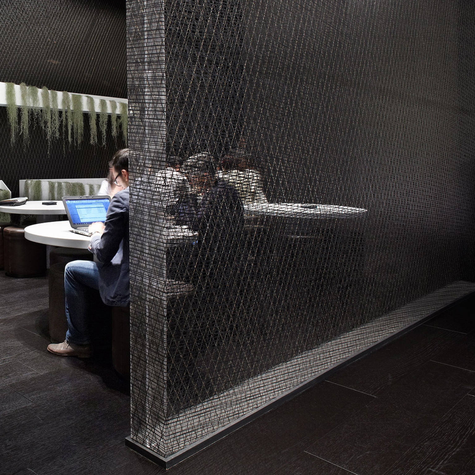 Produkt i-Mesh Room Divider des Herstellers i-mesh anzeigen