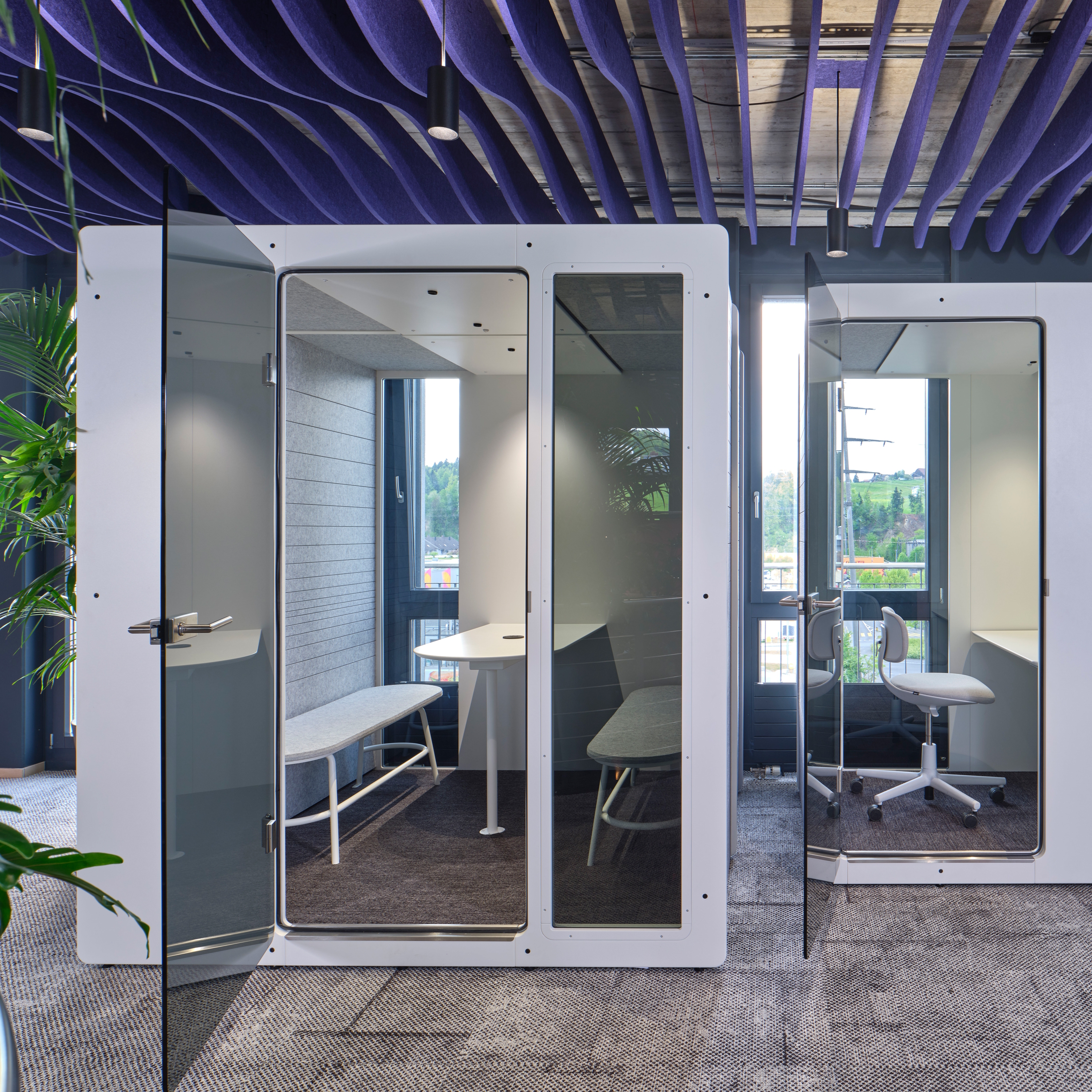 SOUNDPROOF CHATPODS