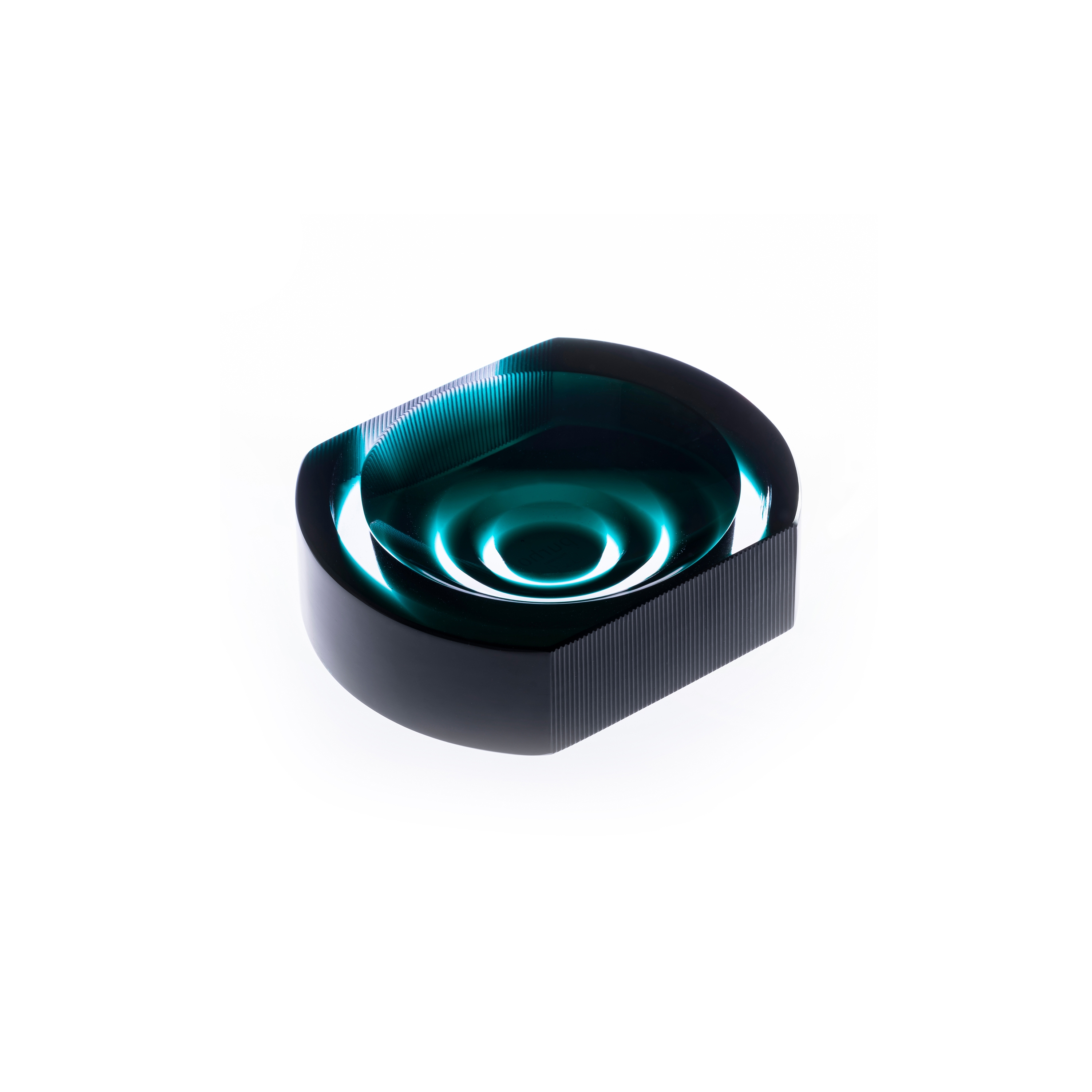 Afficher le produit Iride - CUT ashtray du fabricant Purho