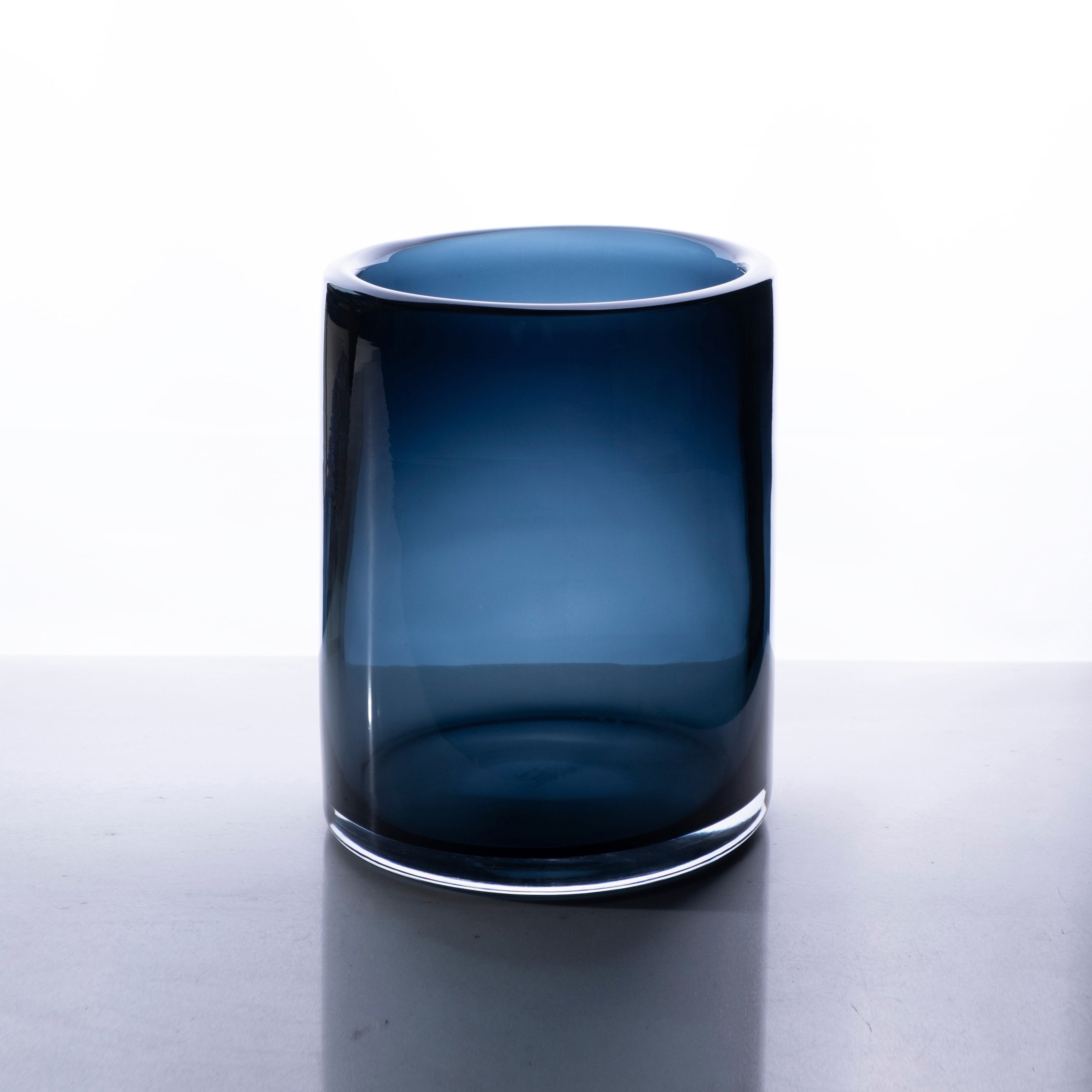 Produkt Cilindro Small Vase - Glossy des Herstellers Purho anzeigen