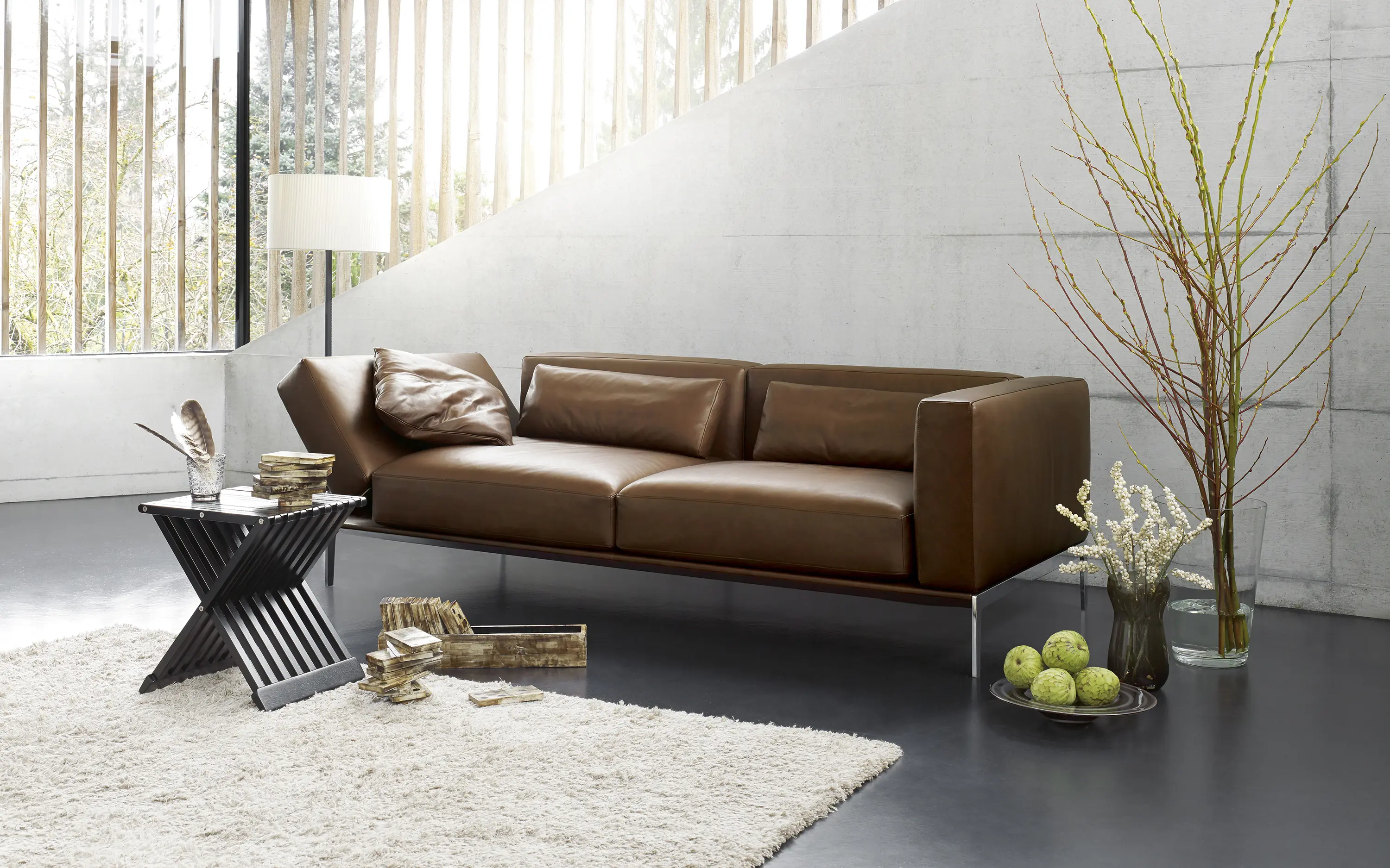 WEIBELWEIBEL - Piu Side Table With Stod Cushion