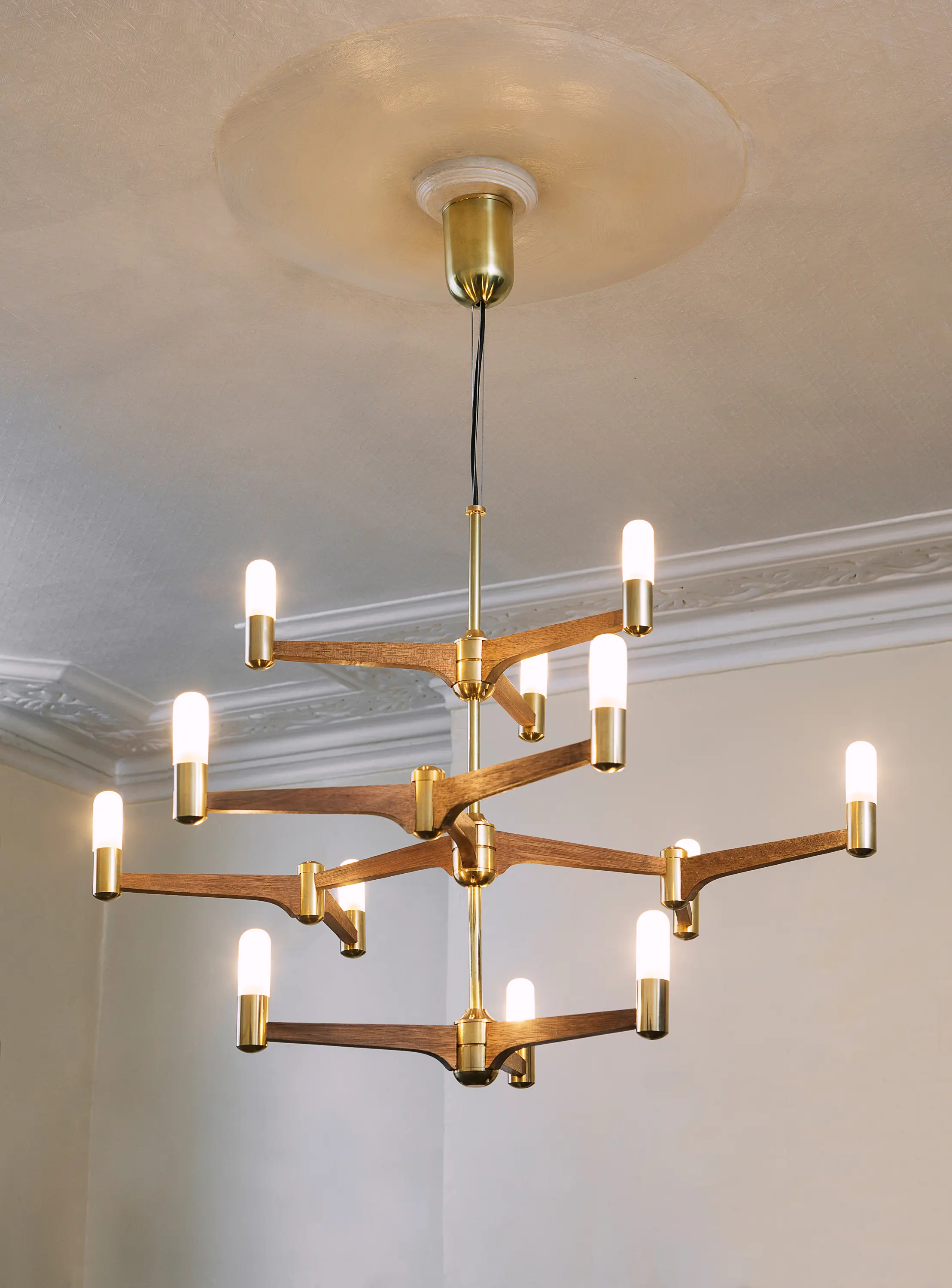 Joe Scog - Guinevere | 12 Arm 3 Tier