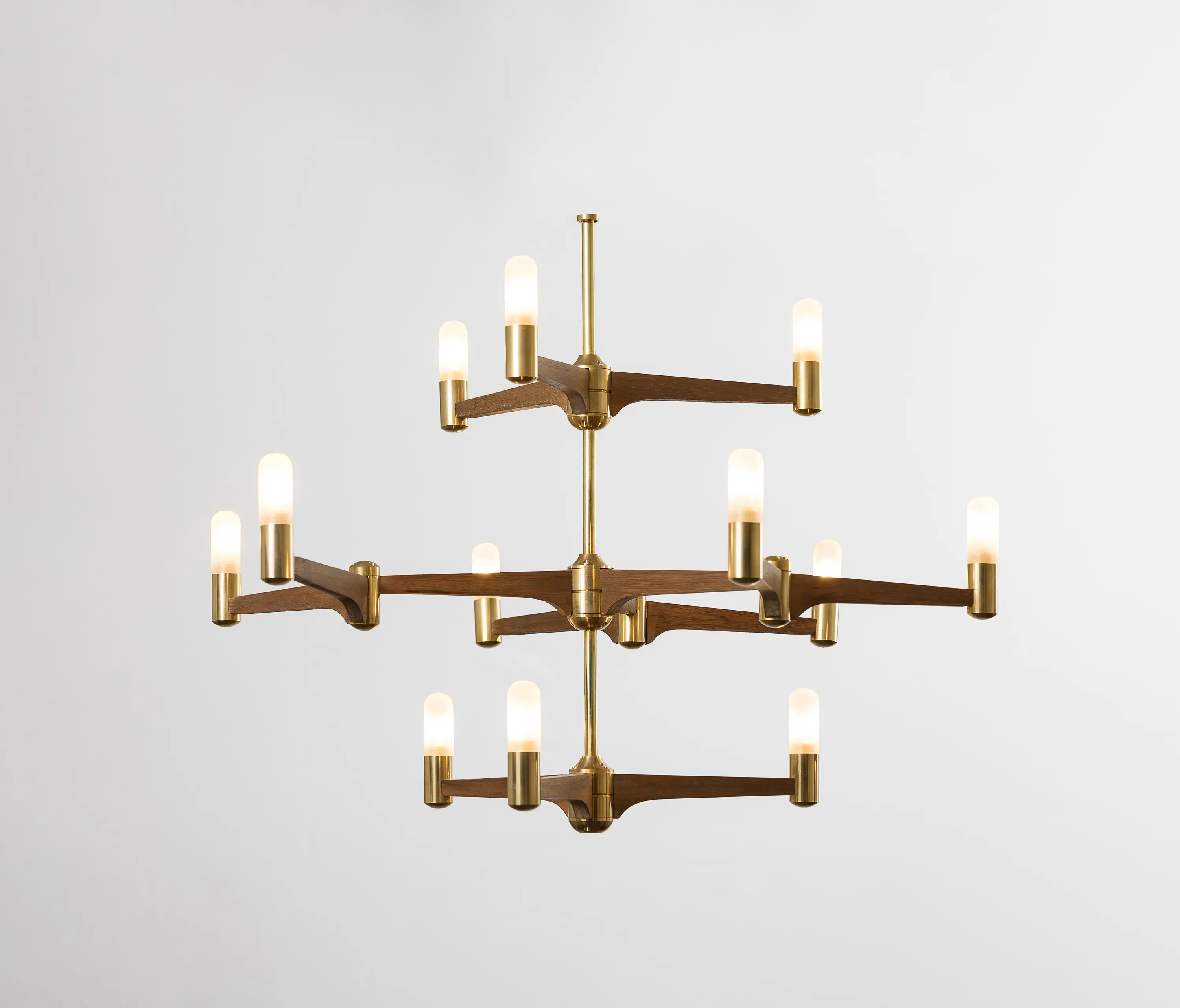 Joe Scog - Guinevere | 12 Arm 3 Tier