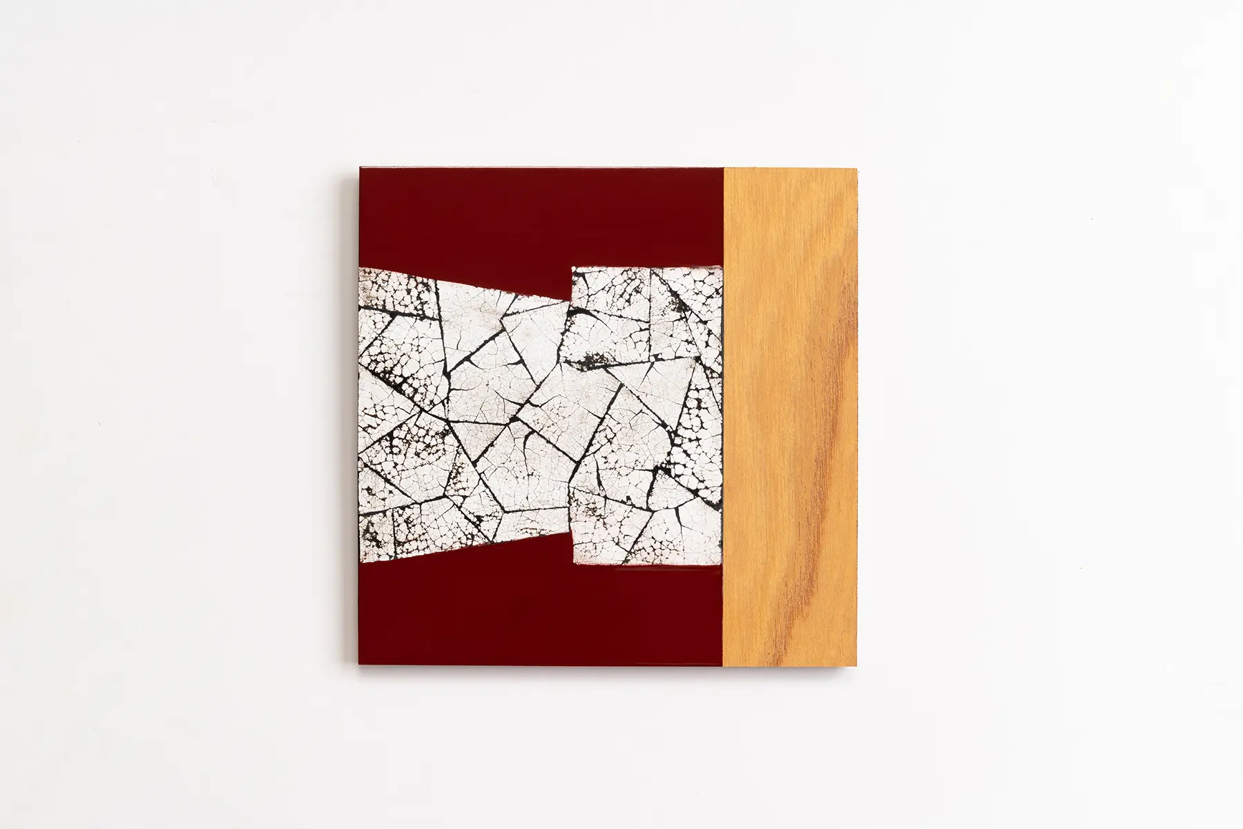 Hiyoshiya - Makino urushi eggshell large cracks