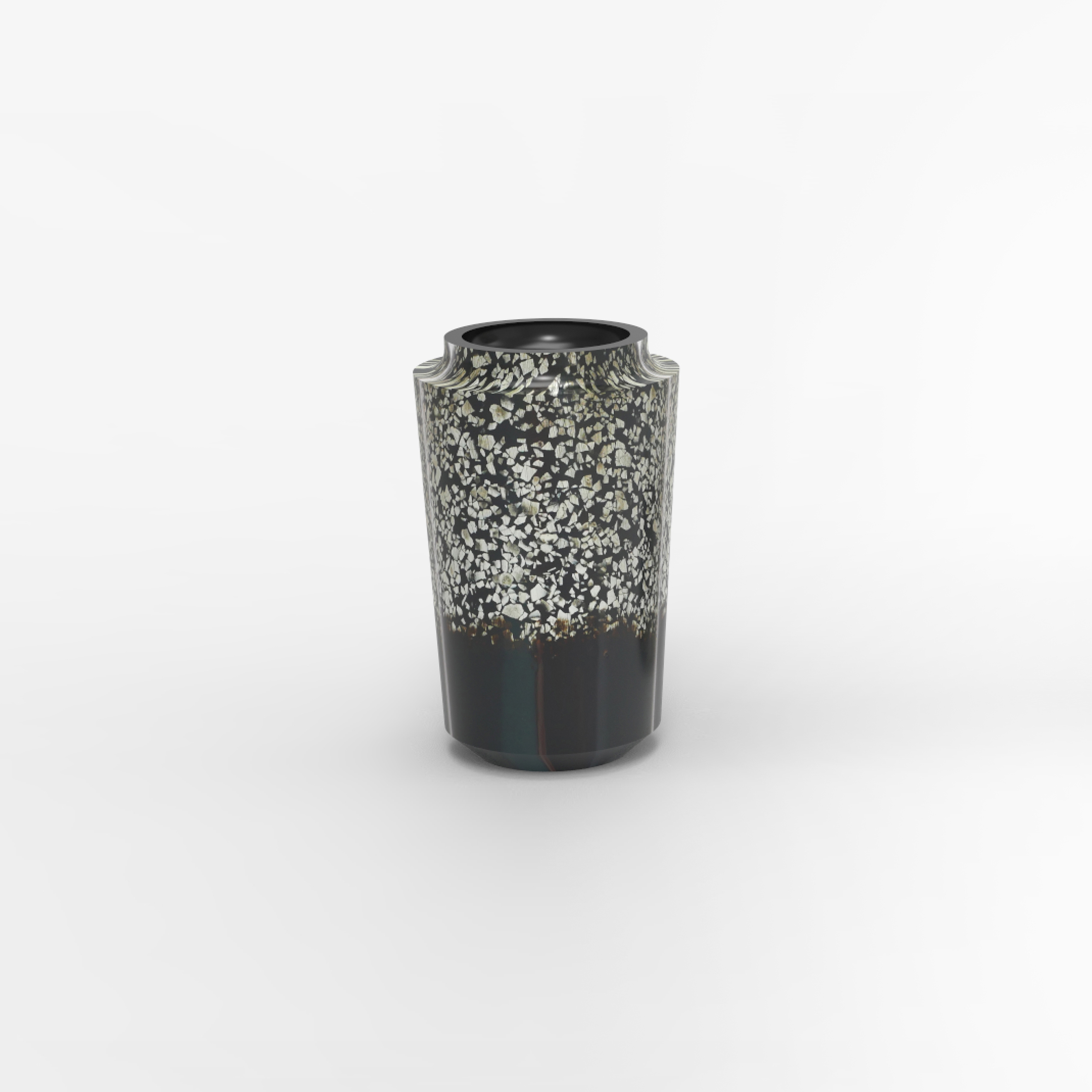 Makino eggshell and black urushi vases