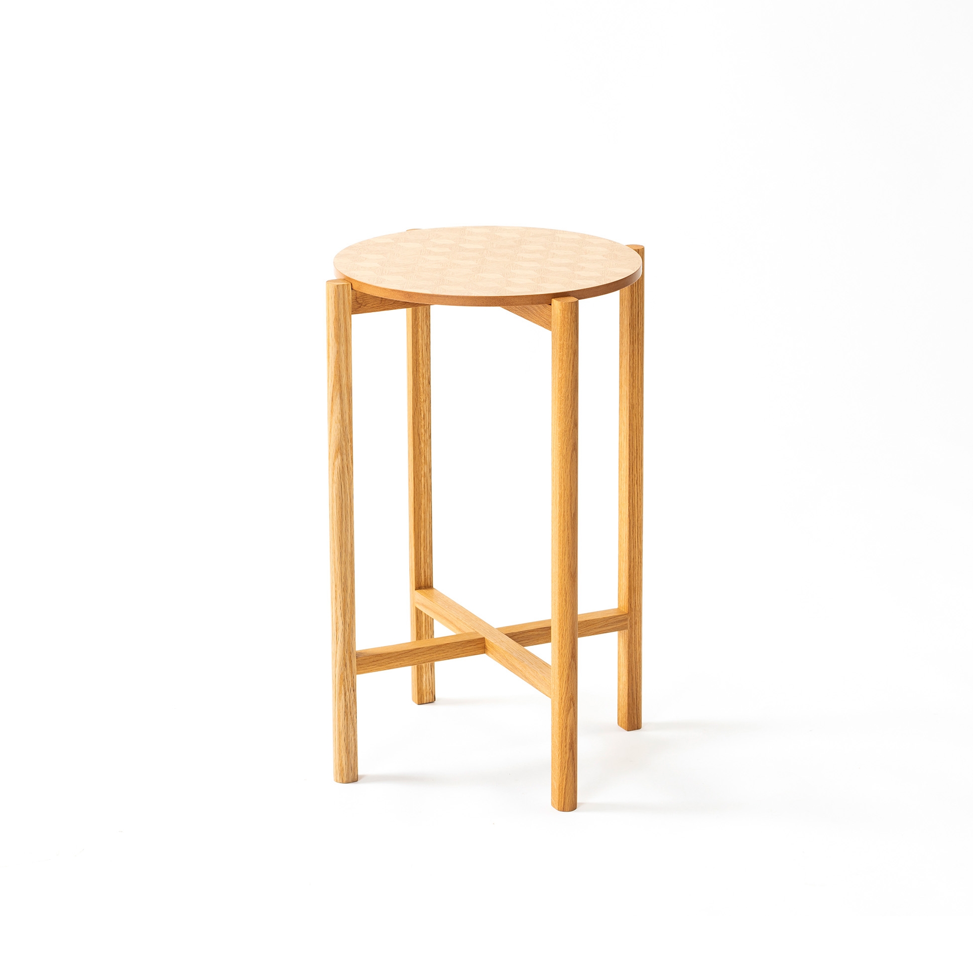 Vertoon produk Mori Kougei | Sliced Veneer
 Geometric Pattern table top van vervaardiger Hiyoshiya