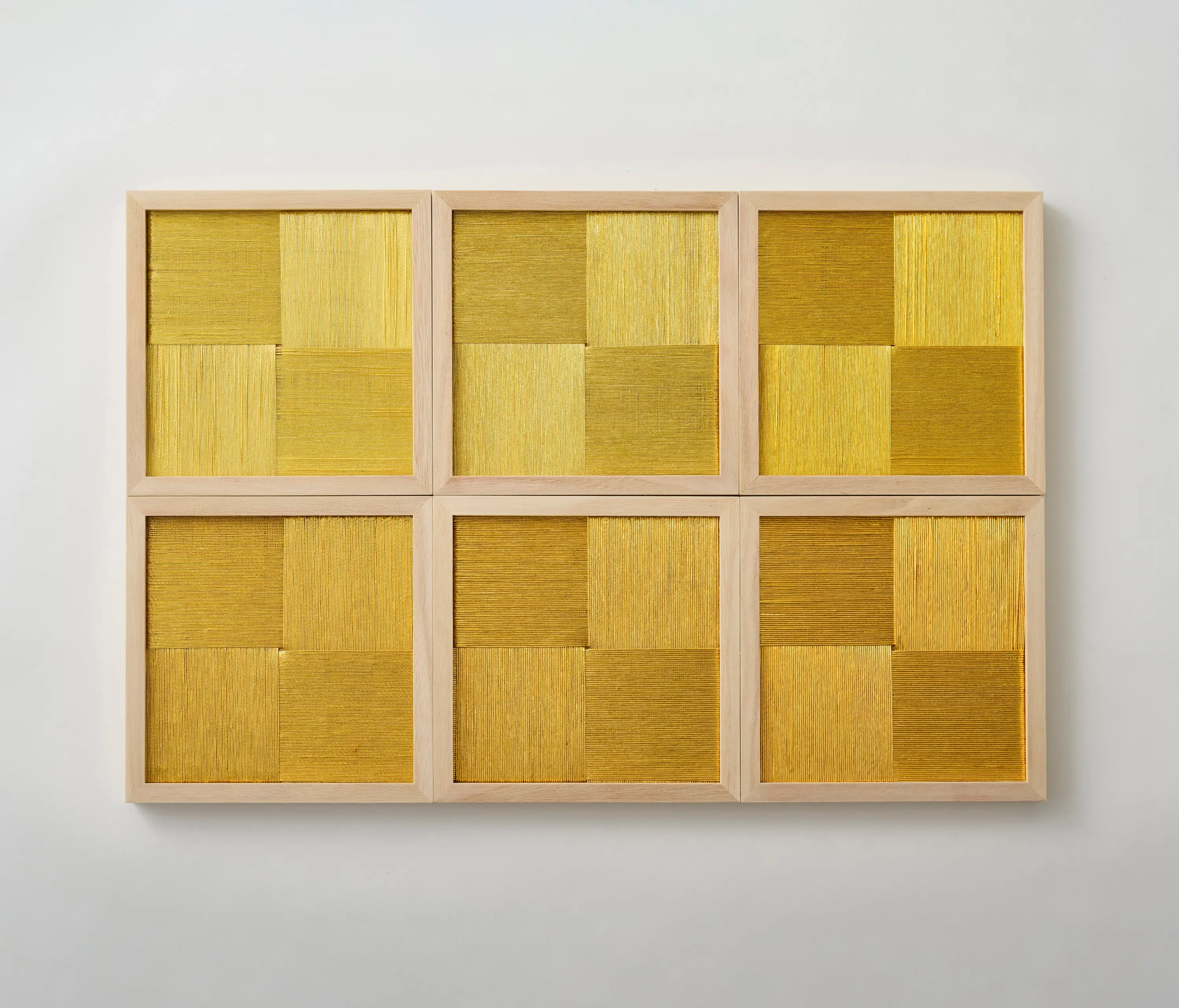 Hiyoshiya - Gold thread panel