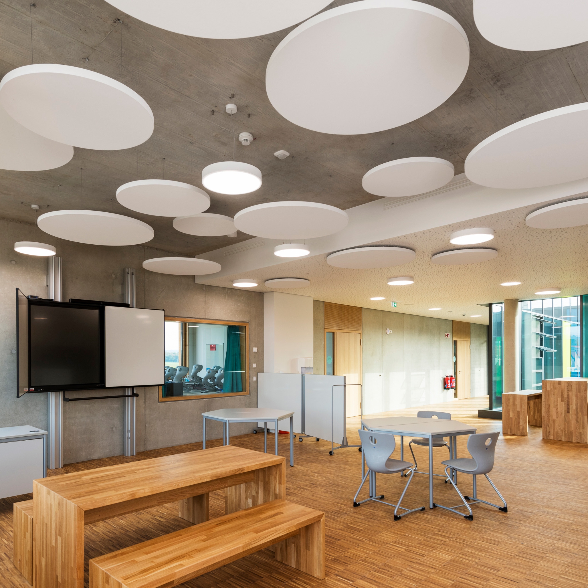 Display product Islands | Rockfon Eclipse® from manufacturer Rockfon