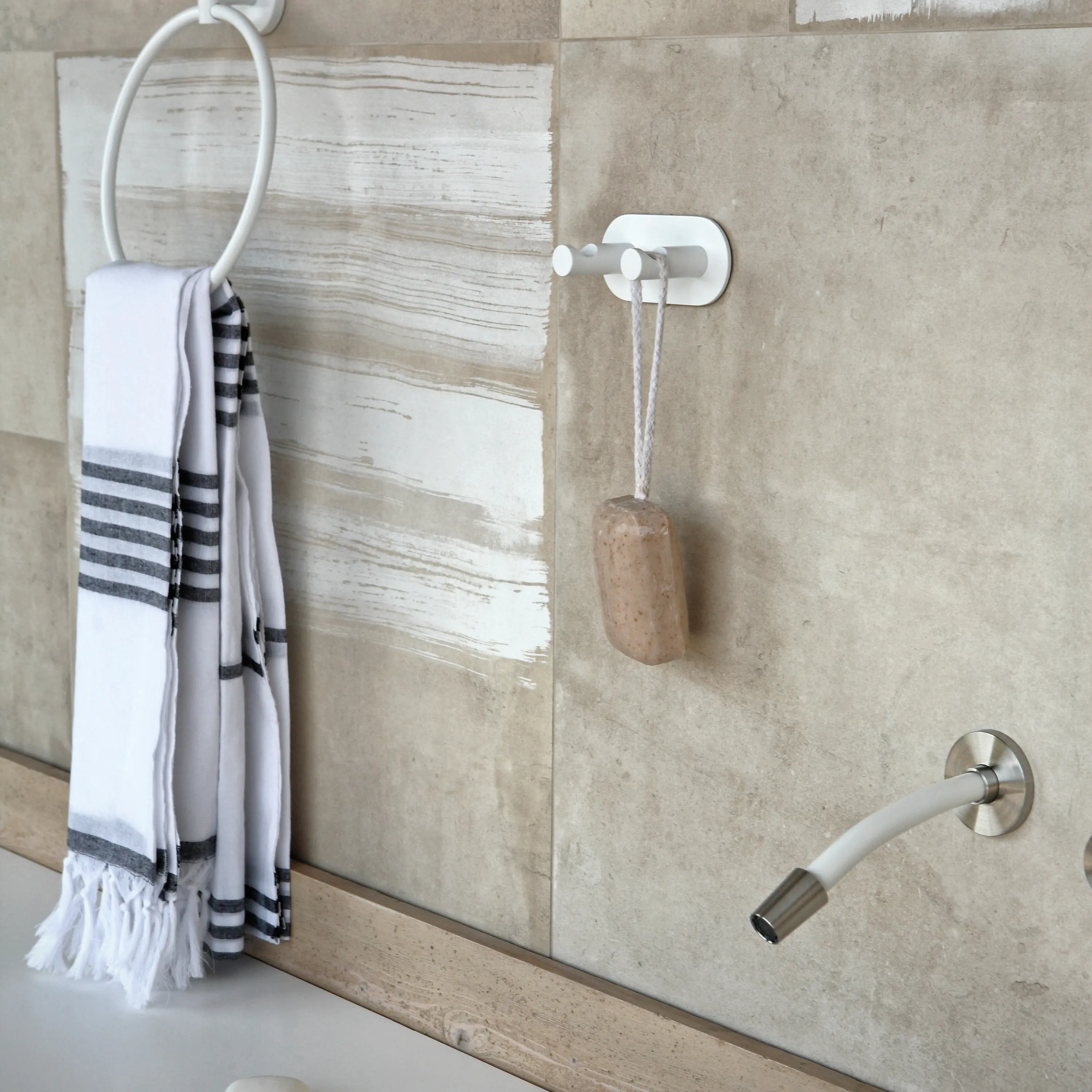 SANCO - ergon project | Glass holder