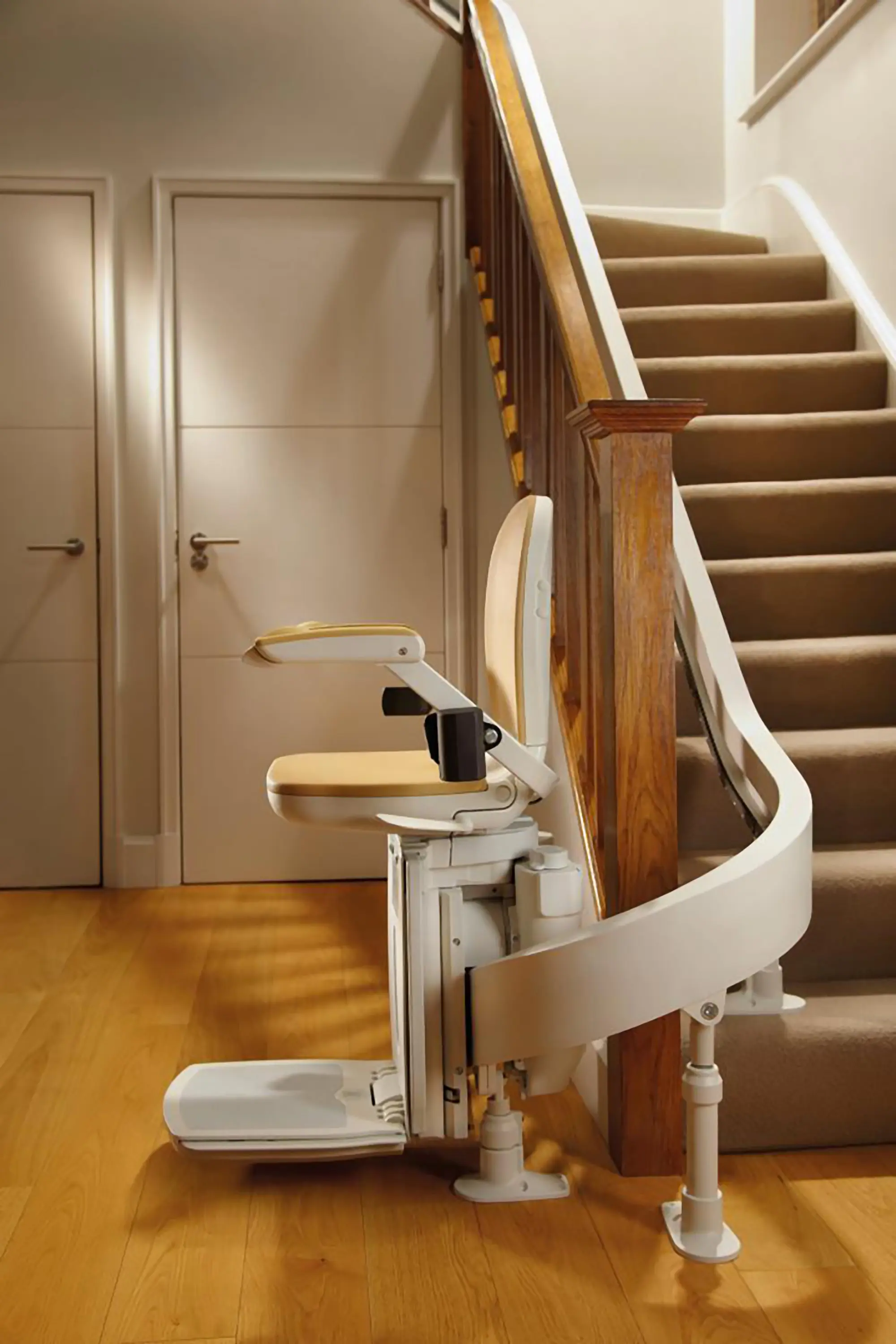 KLEEMANN - Accessibility | freeSTAIR with seat